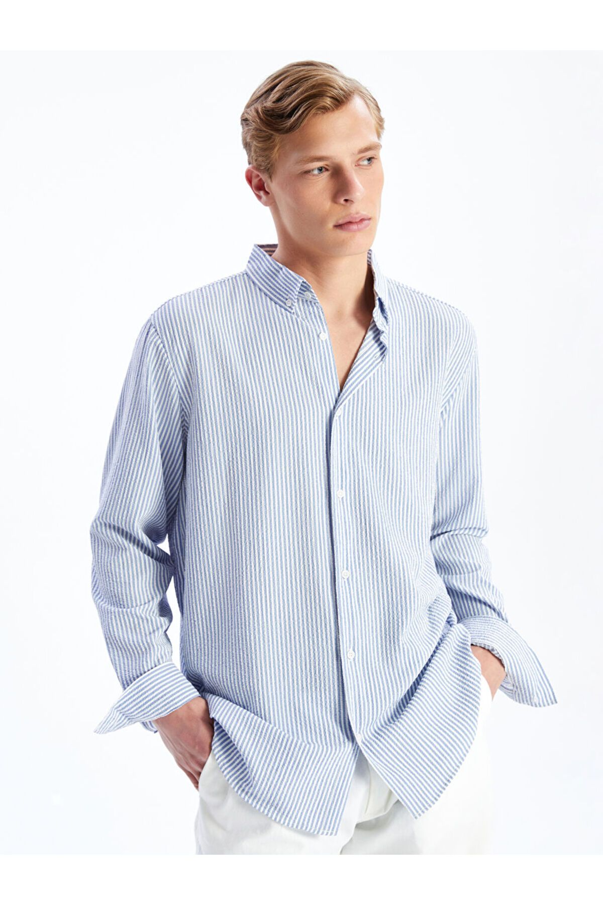 LC Waikiki Slim Fit Uzun Kollu Çizgili Armürlü Erkek Gömlek