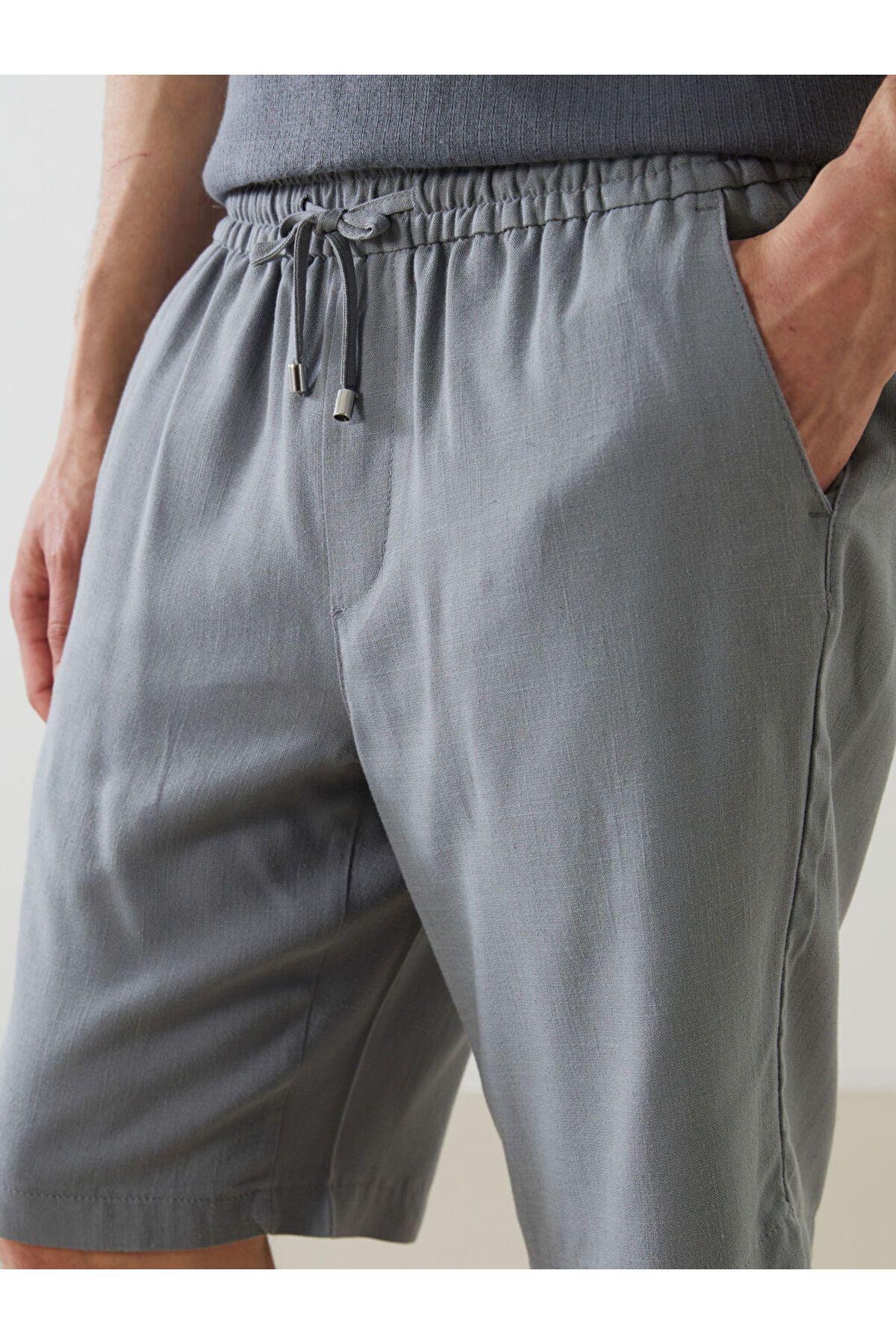 LC Waikiki-Ανδρικό σορτς Standard Mold Linen Blend 3