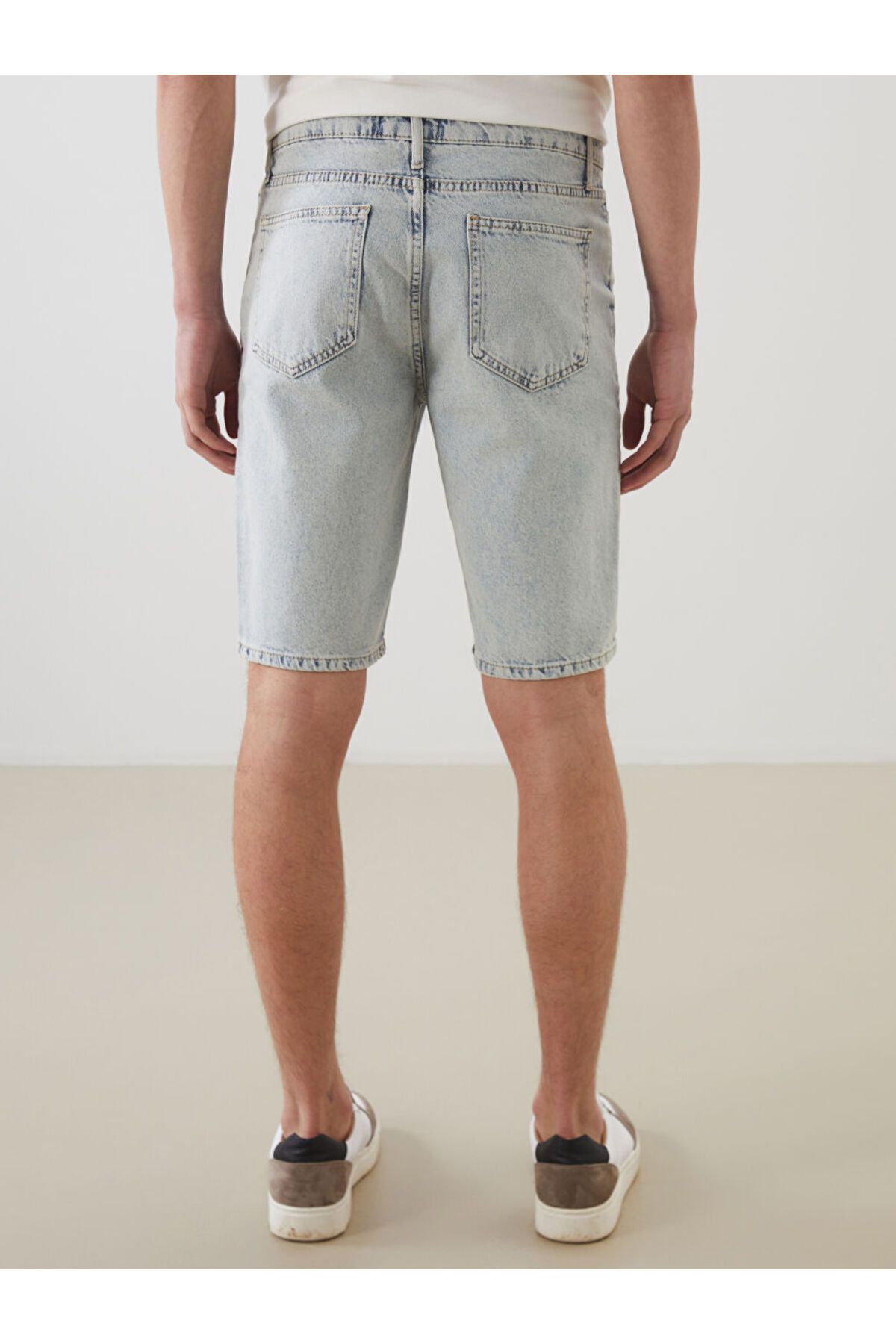 LC Waikiki-Ανδρικό τζιν σορτς Standard Fit 4