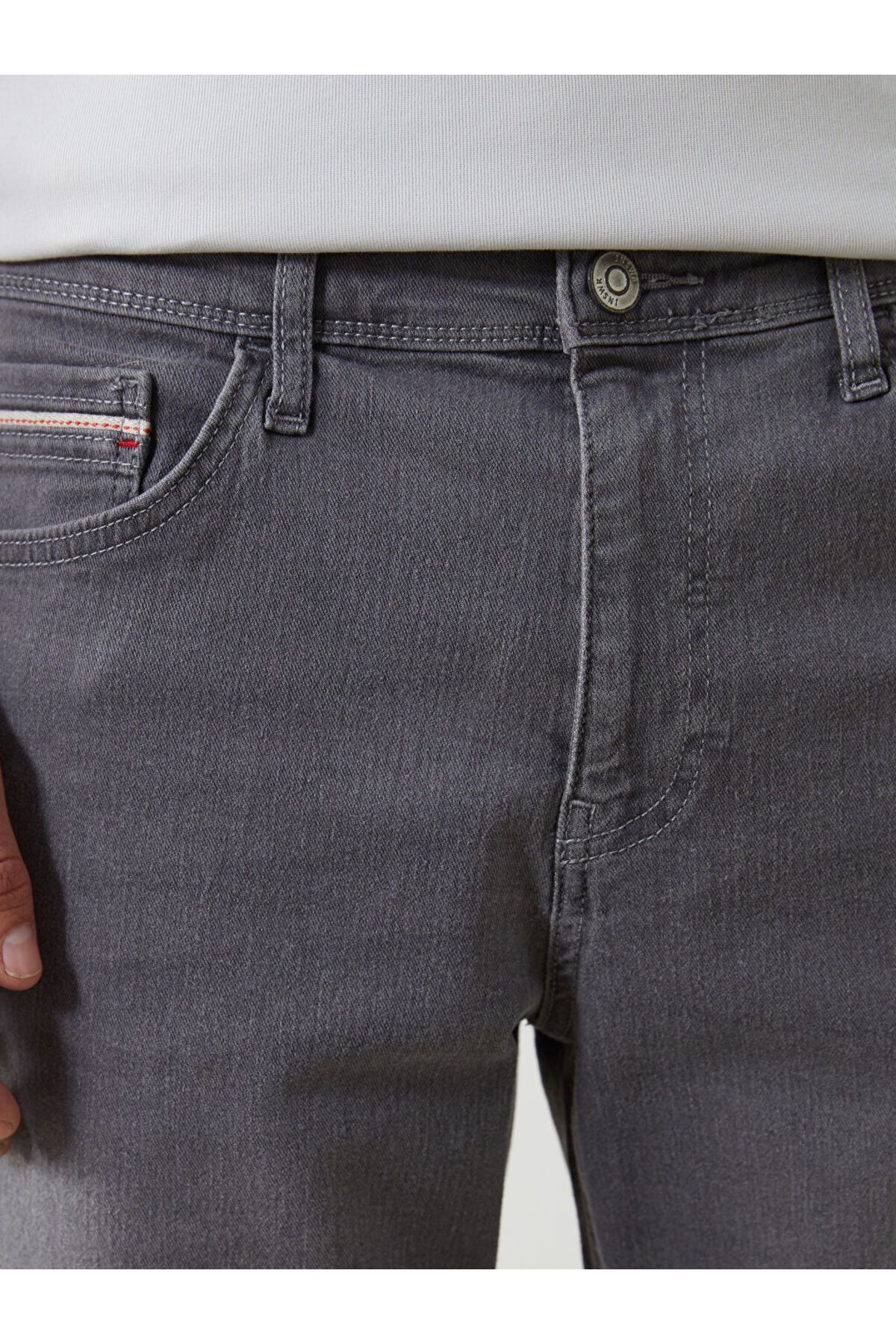 LC Waikiki-Sparkling Selections from Shining Store |   Men's Cotton Slim Fit 3