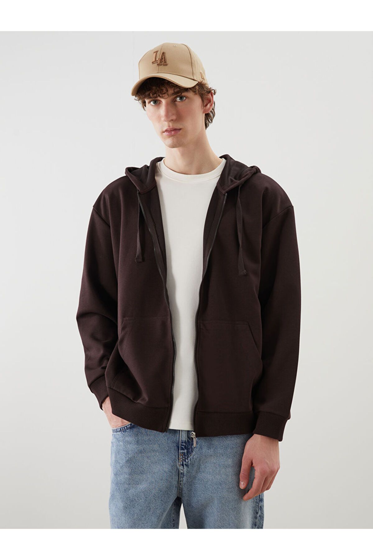 LC Waikiki Kapüşonlu Uzun Kollu Erkek Fermuarlı Sweatshirt