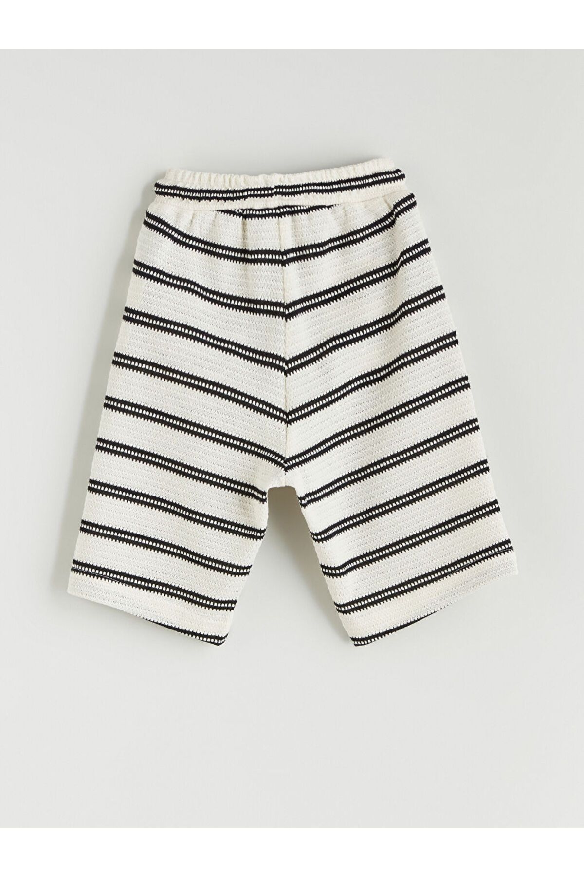 LC Waikiki-Striped Boys' T-Shirt and Shorts 2-Piece 7