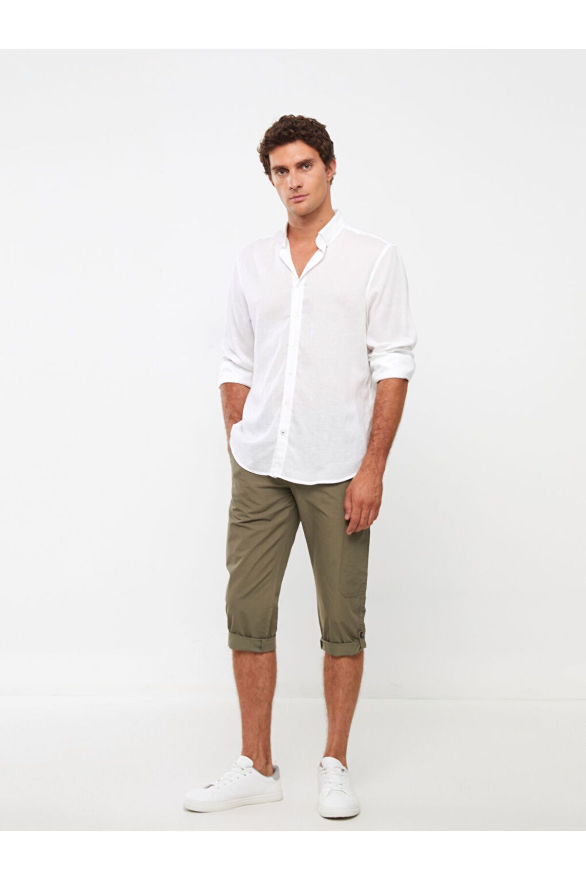 LC Waikiki Standart Kalıp Gabardin Erkek Roller Şort