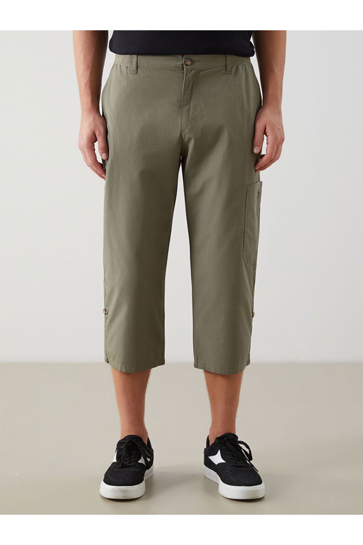 LC Waikiki-Sparkling Selections from Shining Store |   Khaki Standard Fit Men's Roller Shorts 2