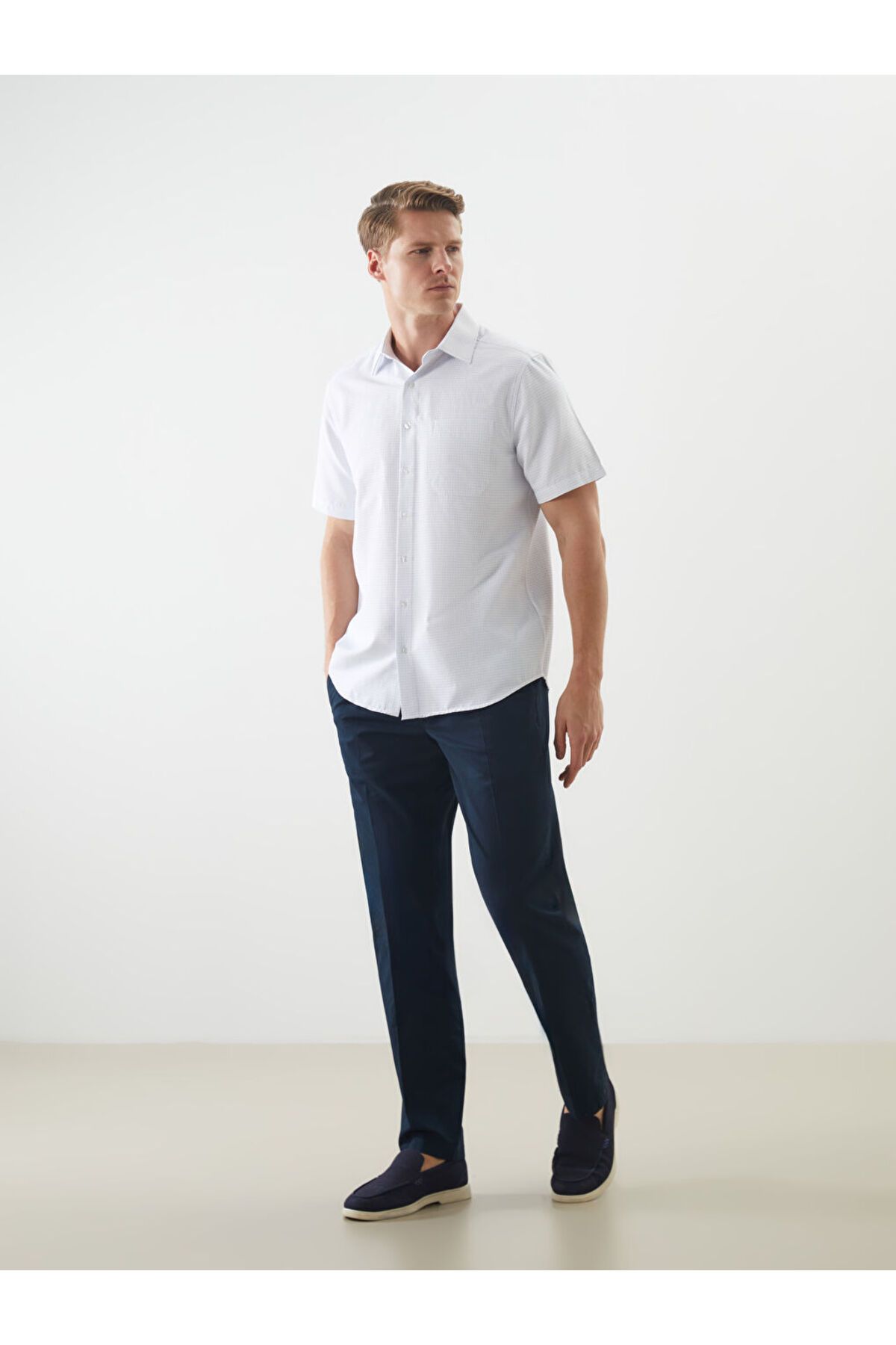 LC Waikiki Standart Kalıp Gabardin Erkek Chino Pantolon
