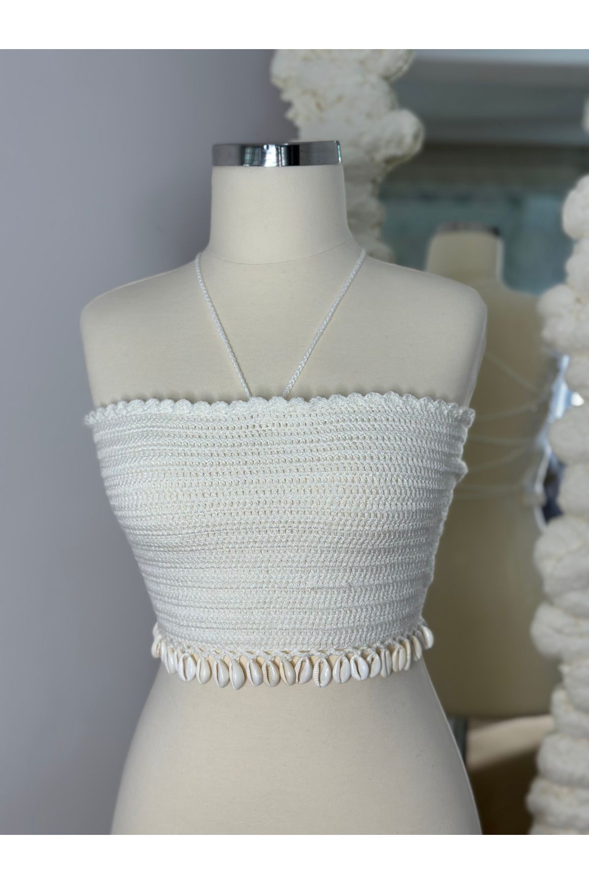 Adamia Crochet Deniz kabuğu detaylı crop