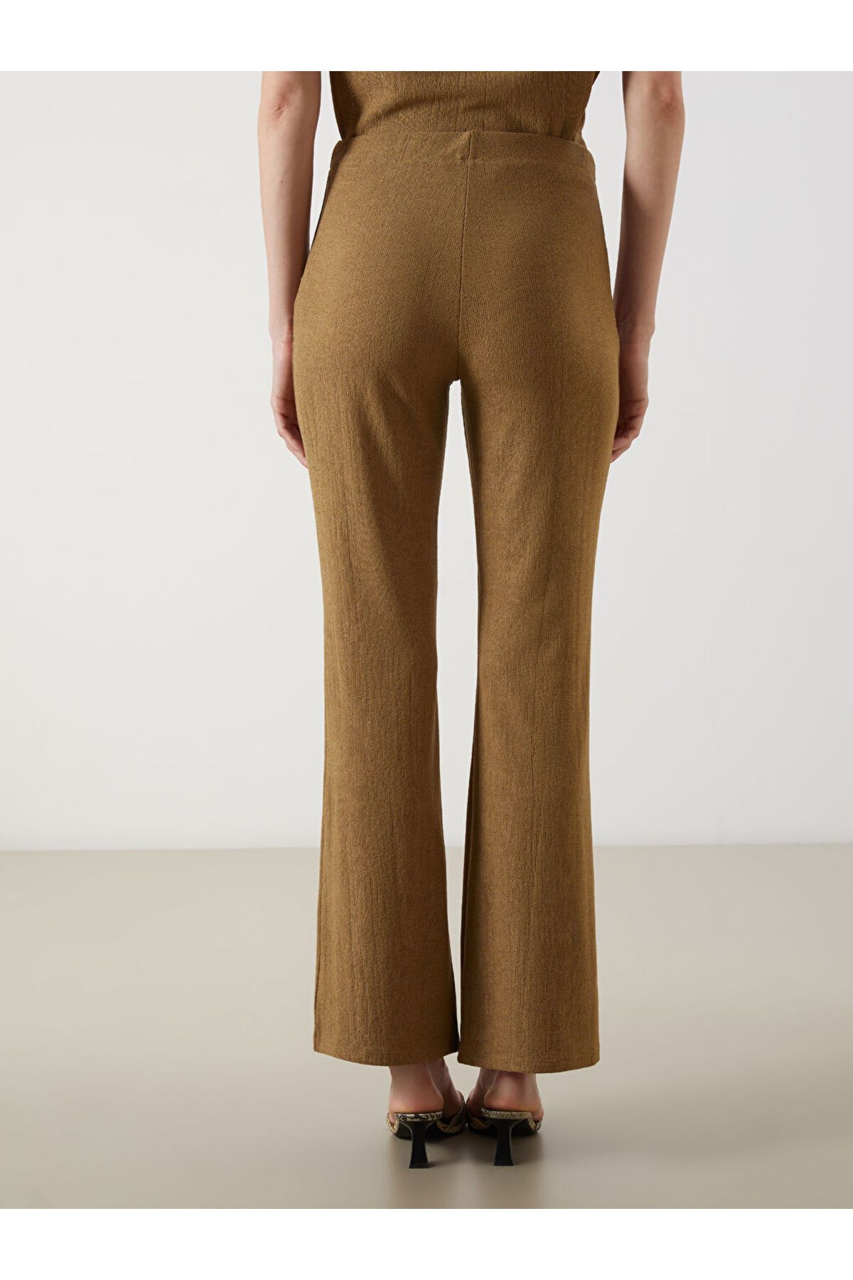 LC Waikiki-New Season Women's Textured Trousers with Elastic Waist - S5Nr09Z8 4