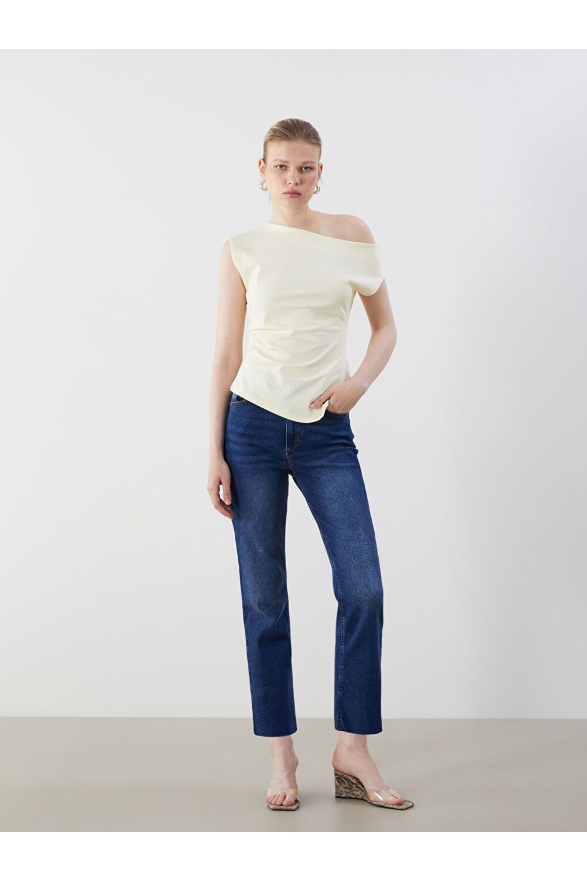 LC Waikiki Crop Flare Kadın Jean Pantolon