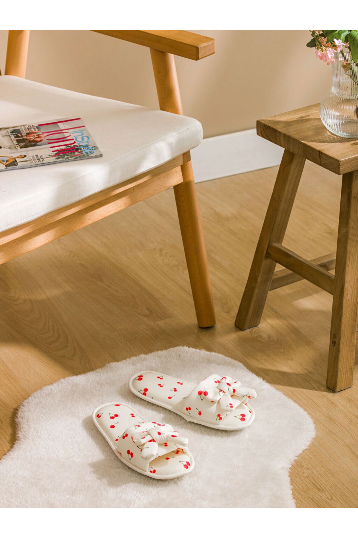 LC Waikiki LCW HOME Ekru Fiyonk Detaylı Kadın Ev Terliği