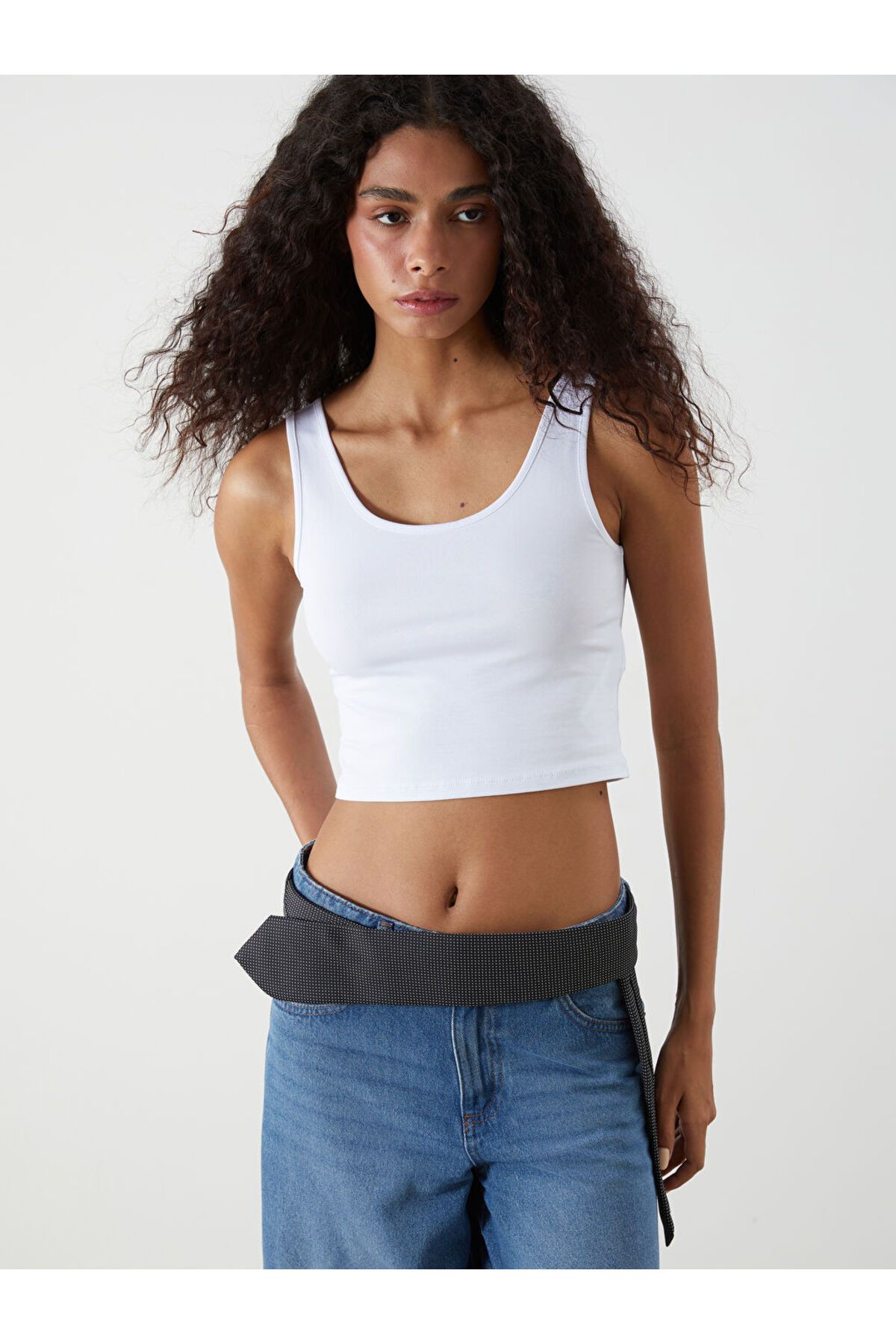 LC Waikiki XSIDE Beyaz U Yaka Crop