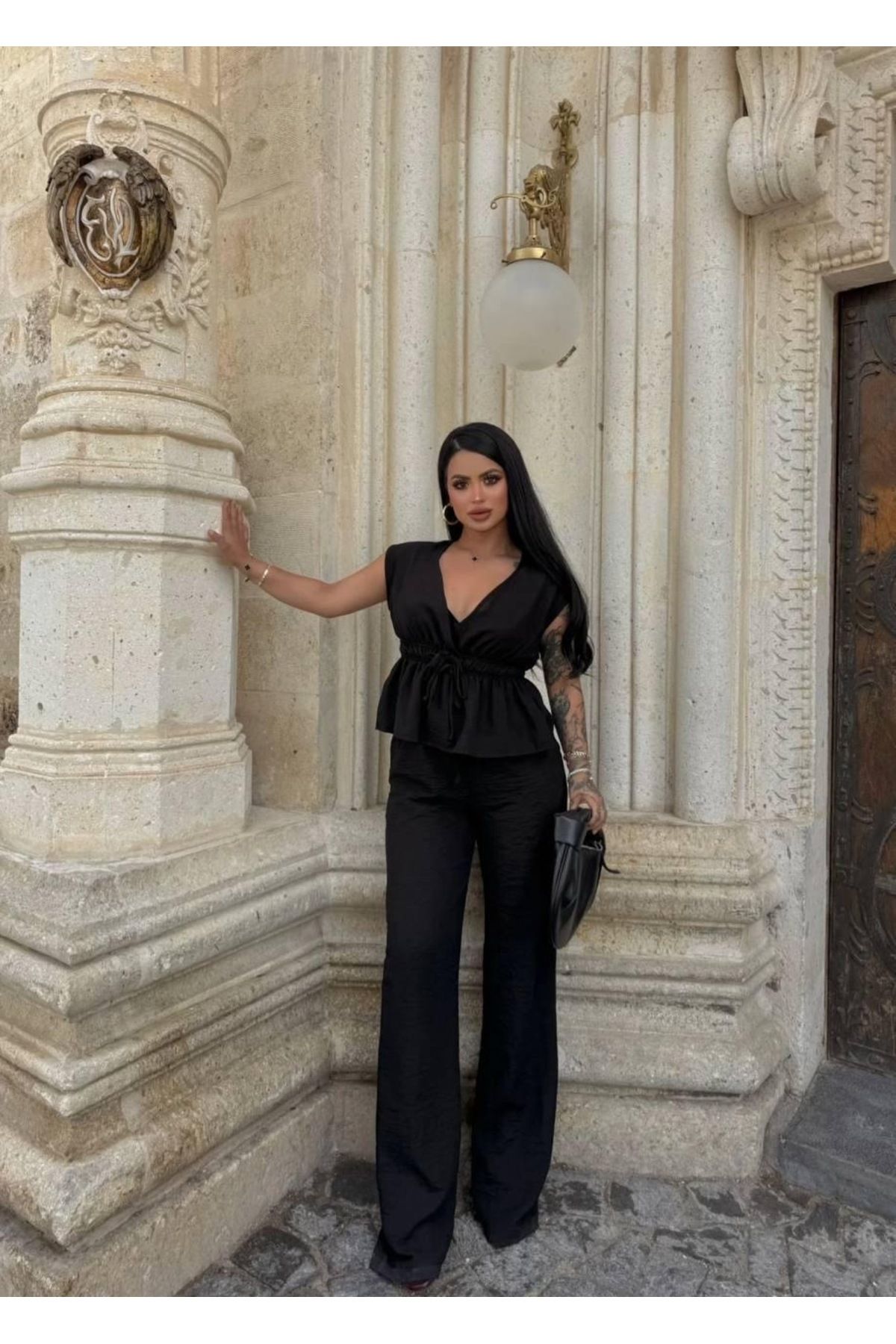 Butik KRUVAZE belli lastikli keten takım