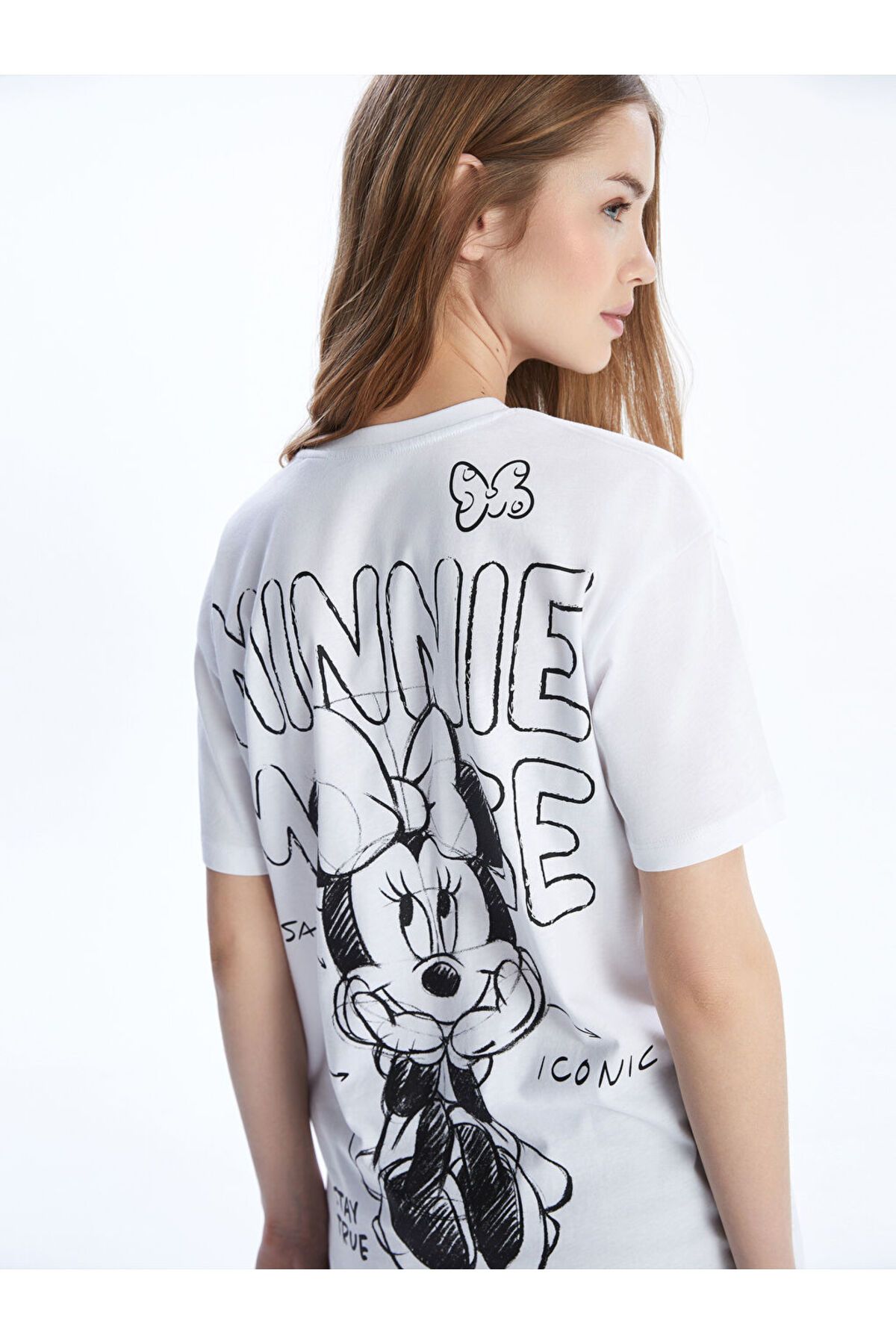 LC Waikiki Yeni Sezon Mickey ve Minnie Mouse Baskili Kadin Tisort - S5LT79Z8