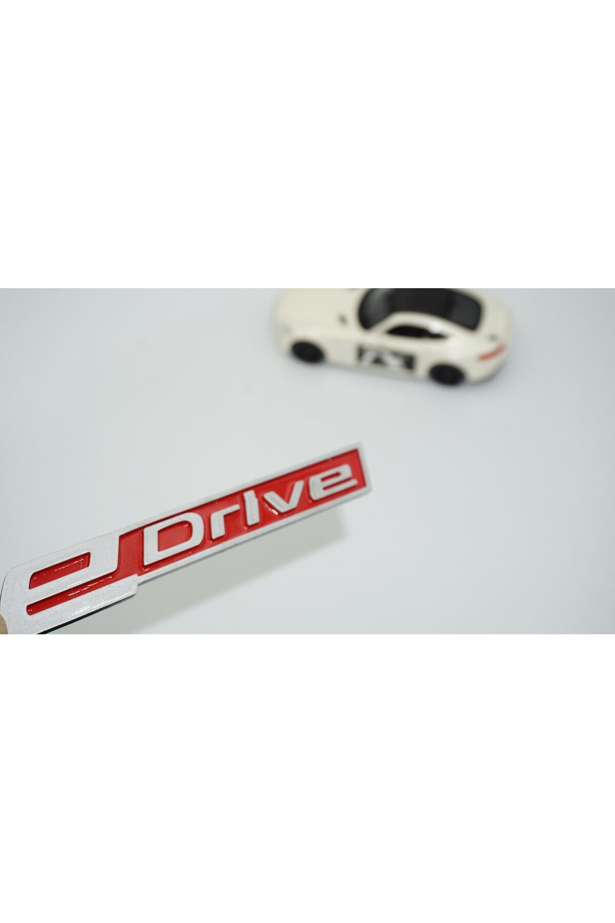 DK Tuning eDrive Bagaj Gri Kırmızı 12,5cm Yeni Nesil Yazı Bmw İle Uyumlu