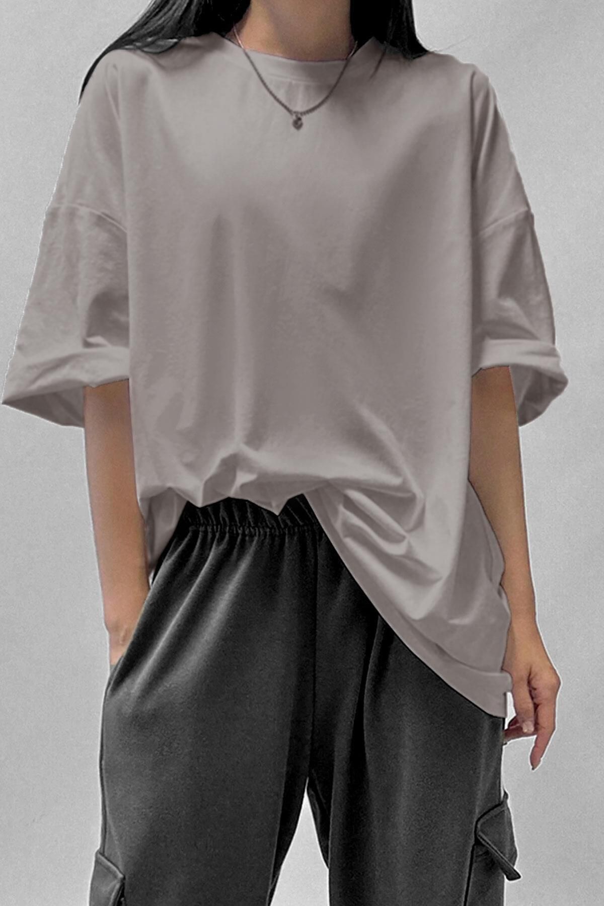 Tarzsokak Kadın Parlak Gri Basic Düz Baskısız Oversize Salas