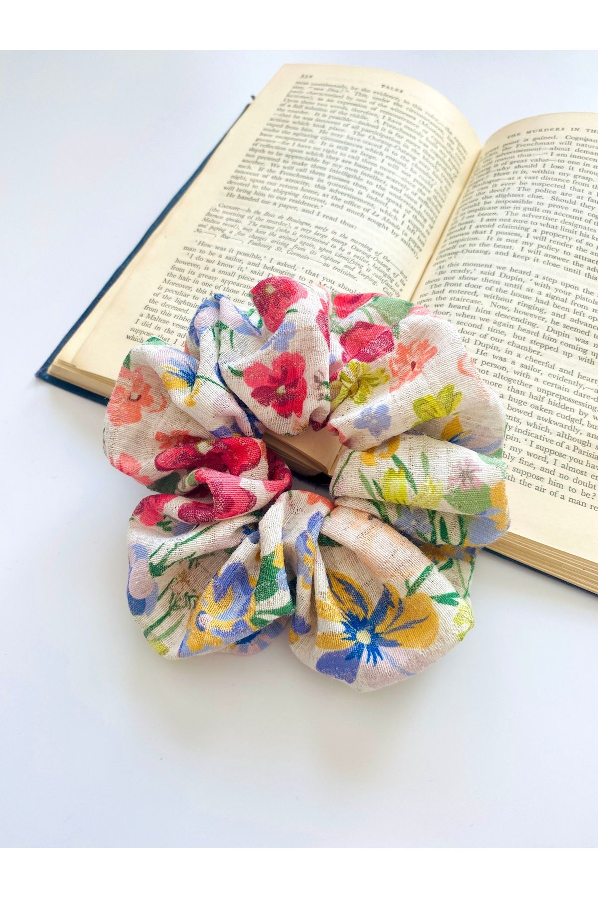 seyranat Renkli Çiçekli Keten Orta Boy Çapı 12 cm Kız Kadın Lastikli Simit Saç Tokası Topuz Tokası Scrunchie