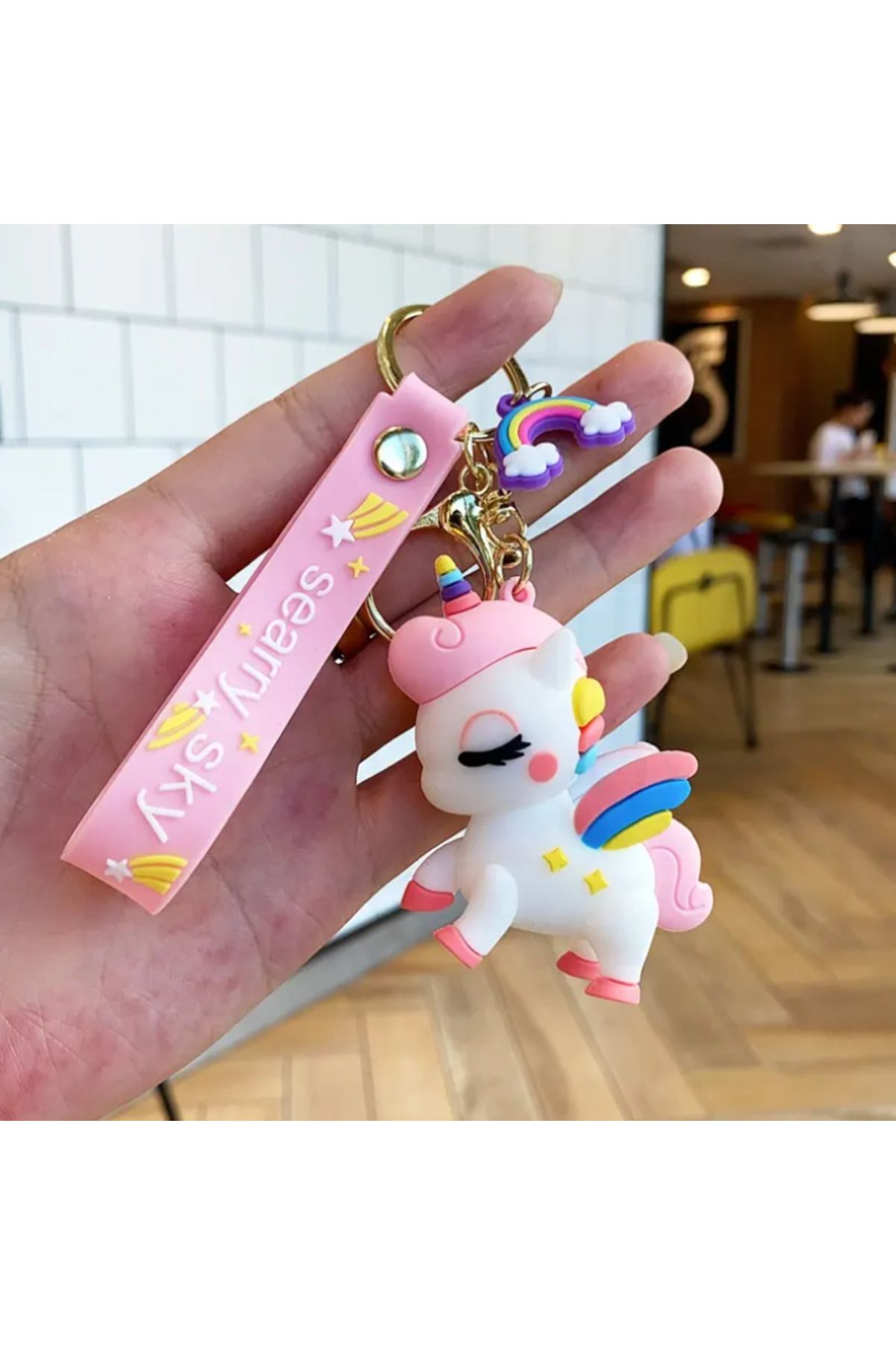 Bizde Ne Yok ki Unicorn Figürlü 3d Silikon Lüks Büyük Boy Anahtarlık Ve Çanta Süsü