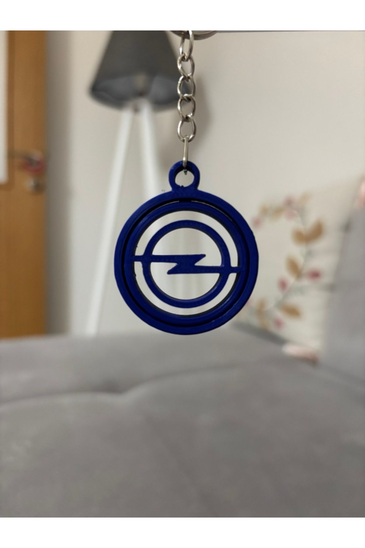 weARSwe Opel Marka Hareketli Anahtarlık