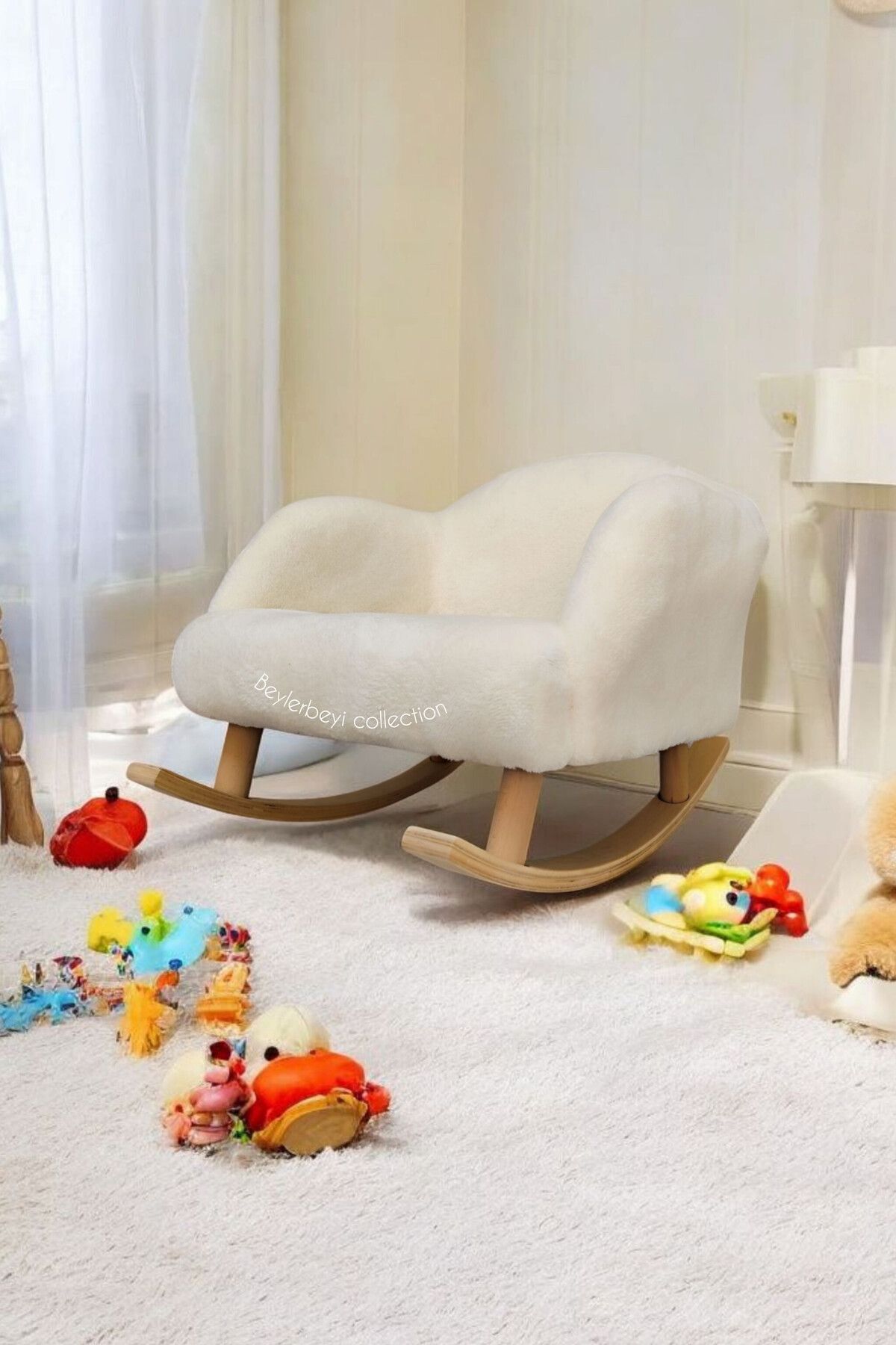 BEYLERBEYİ Çocuk Odası kırık beyaz Sallanan Sandalye Koltuk Ayakları Gürgen Ağacı peluş Kumaş Bebek Berjer