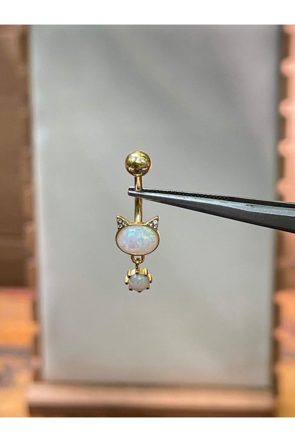 Rupen Kraft 316 L Cerrahi Çelik Kedi Modeli Opal Taşlı Zirkon Taş Detaylı Gold Göbek Piercingi