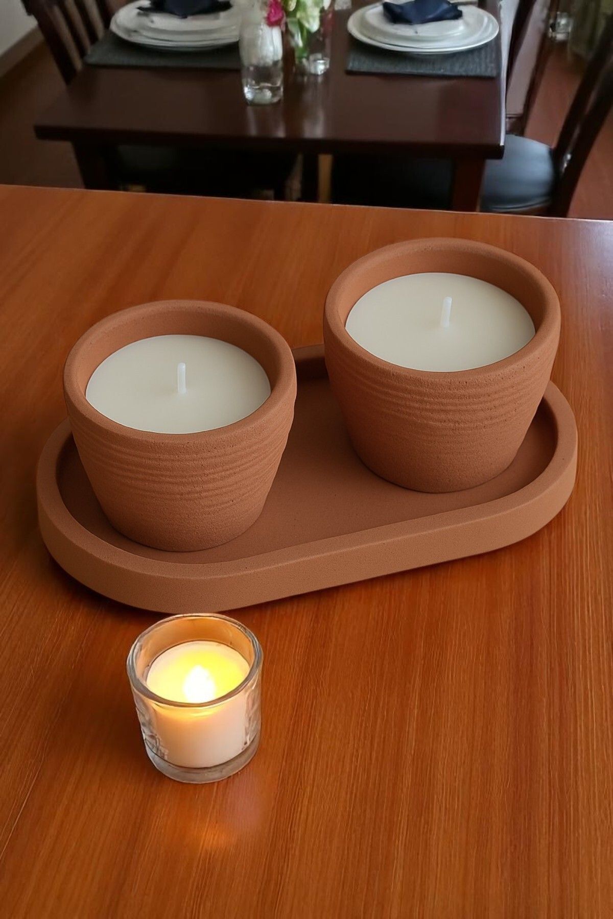 ERSE HOME Dekoratif Tabak ve Hasır Formunda Kase İçinde Mum, Kiremit Rengi Beton Dekoratif 3' lü Set