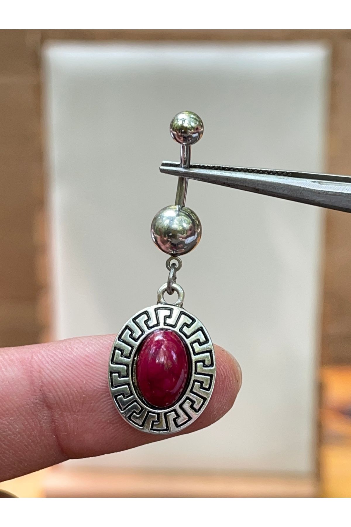 Rupen Kraft 316 L Cerrahi Çelik Etnik Model Bordo Taşlı Göbek Piercingi