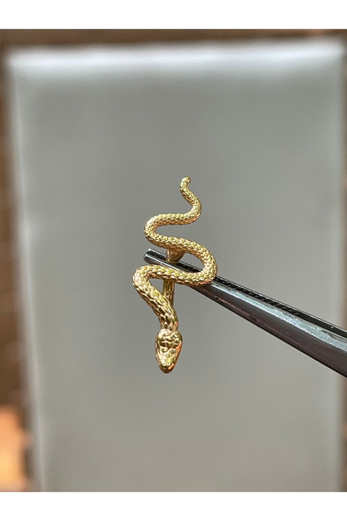 Rupen Kraft 316 L Cerrahi Çelik Yılan Modeli Gold Renginde Göbek Piercingi
