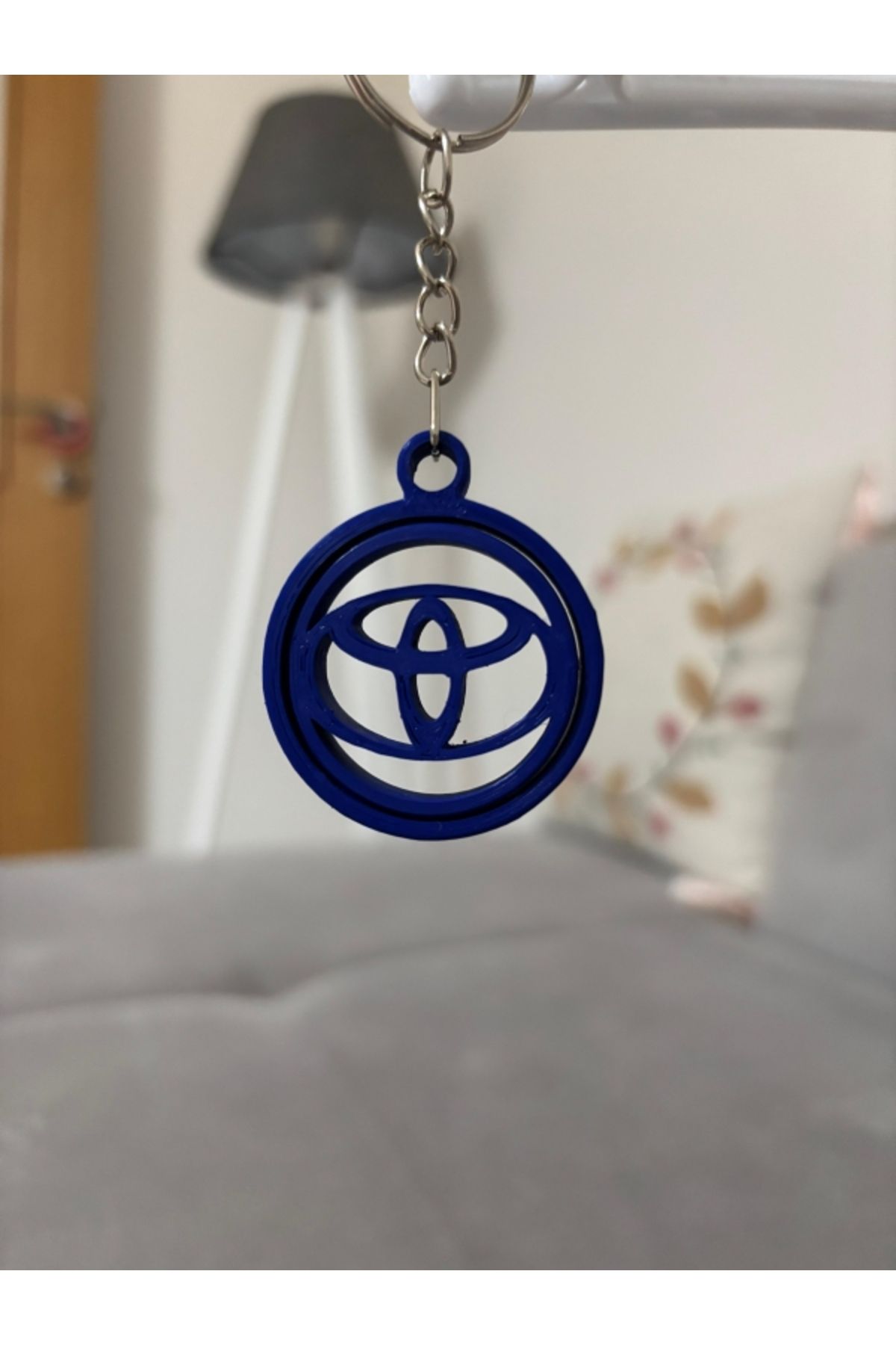 weARSwe Toyota Marka Hareketli Anahtarlık
