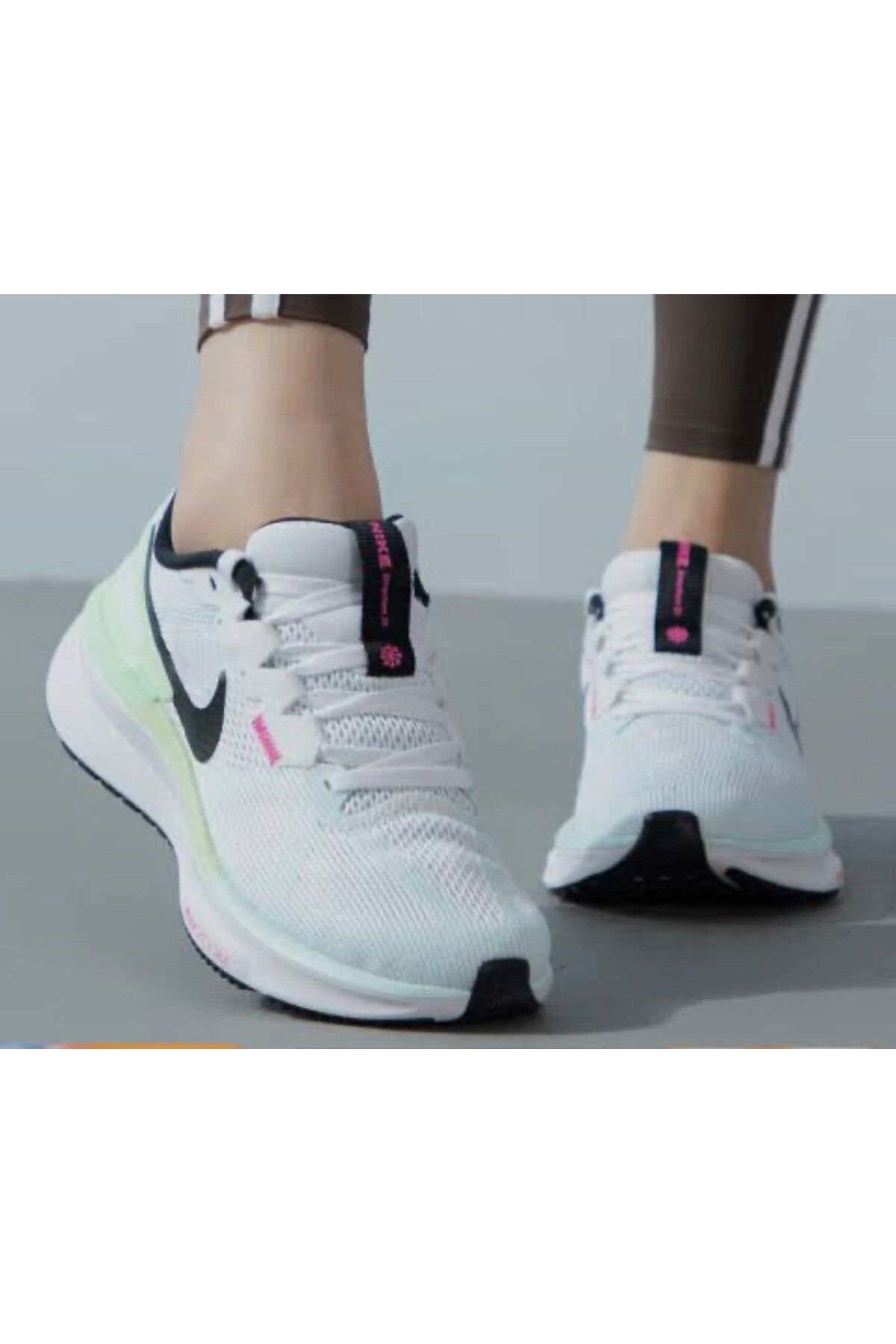 Nike Air Zoom Structure 25 Koşu Ayakkabısı dj7884-105