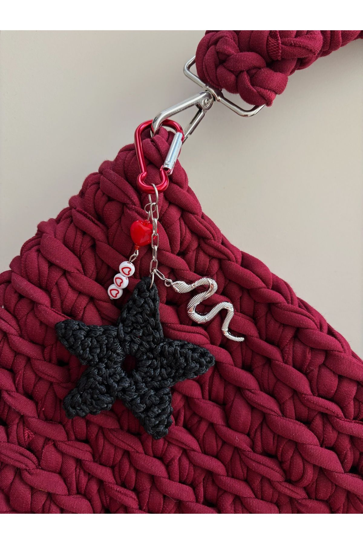 Poshy Atelier Gümüş Yılanlı Kalp Yıldız El Yapımı Çanta Charmı Aksesuarı Araba Anahtarlık Süsü