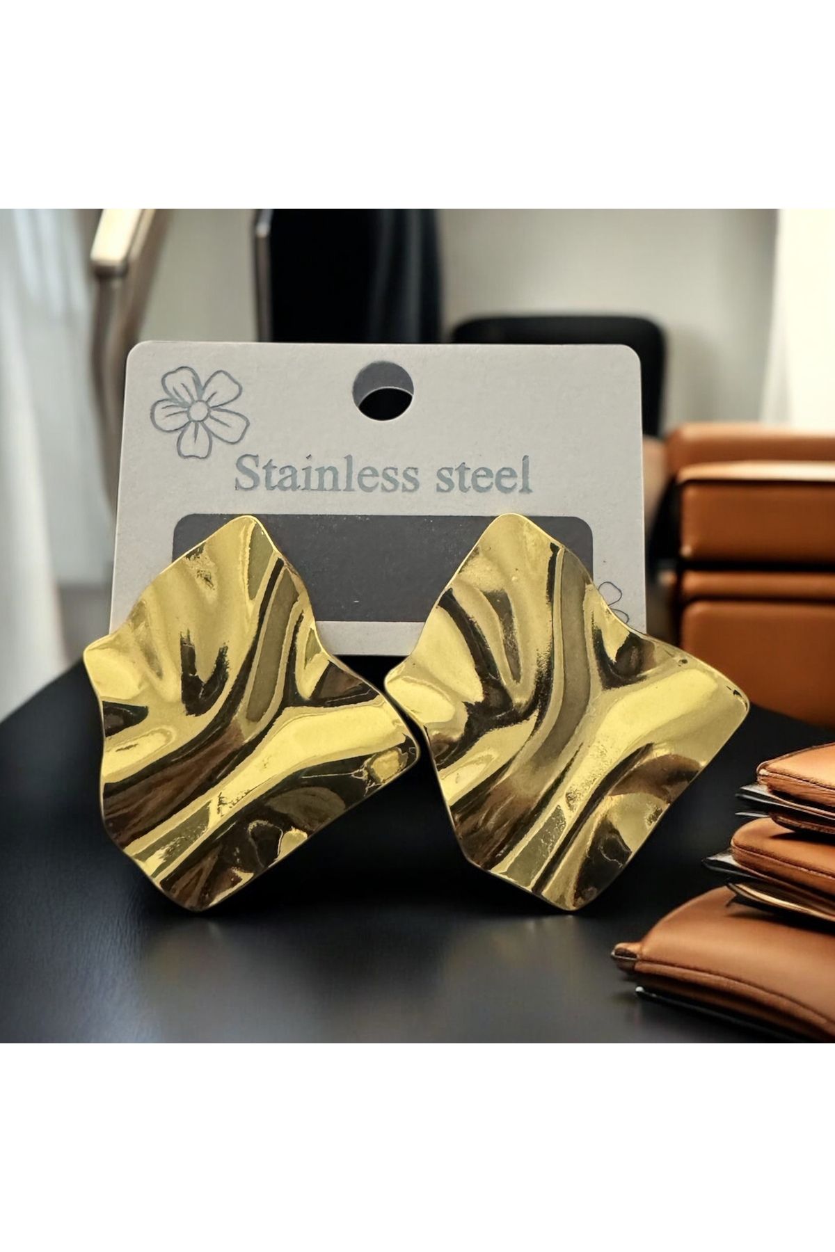 Mojo Jewellery Gold Paslanmaz Çelik Asimetrik Tasarım Küpe