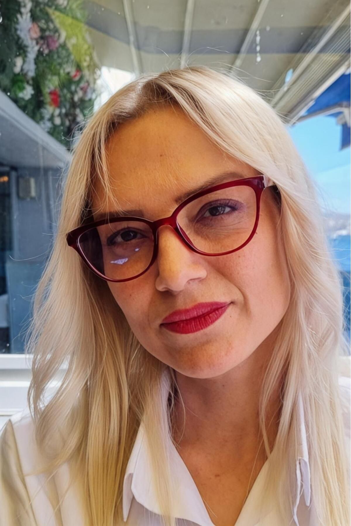 Uniquetrenders Kadın Fallon Mavi Işık Korumalı Dinlendirici Cat Eye Model Ekran Gözlüğü