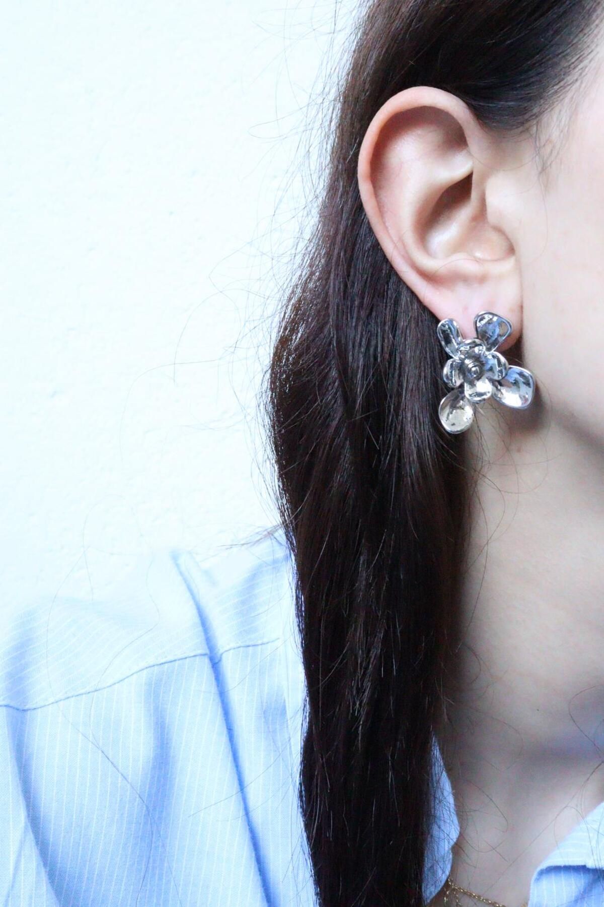 mercanjewelry Silver Çiçek Desen Küpe