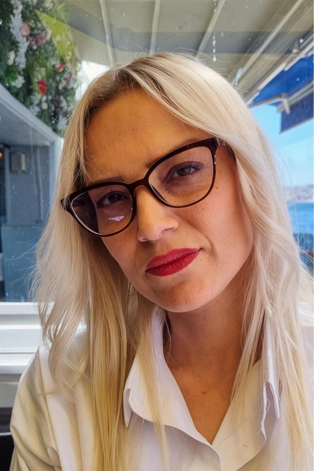 Uniquetrenders Kadın Fallon Mavi Işık Korumalı Dinlendirici Cat Eye Model Ekran Gözlüğü