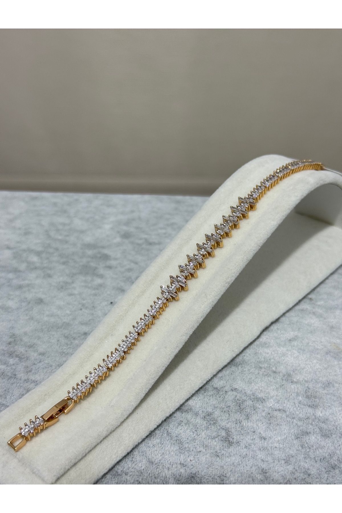 XUPING JEWELRY 18K zirkon taşlı çelik bileklik paslanmaz kararmaz