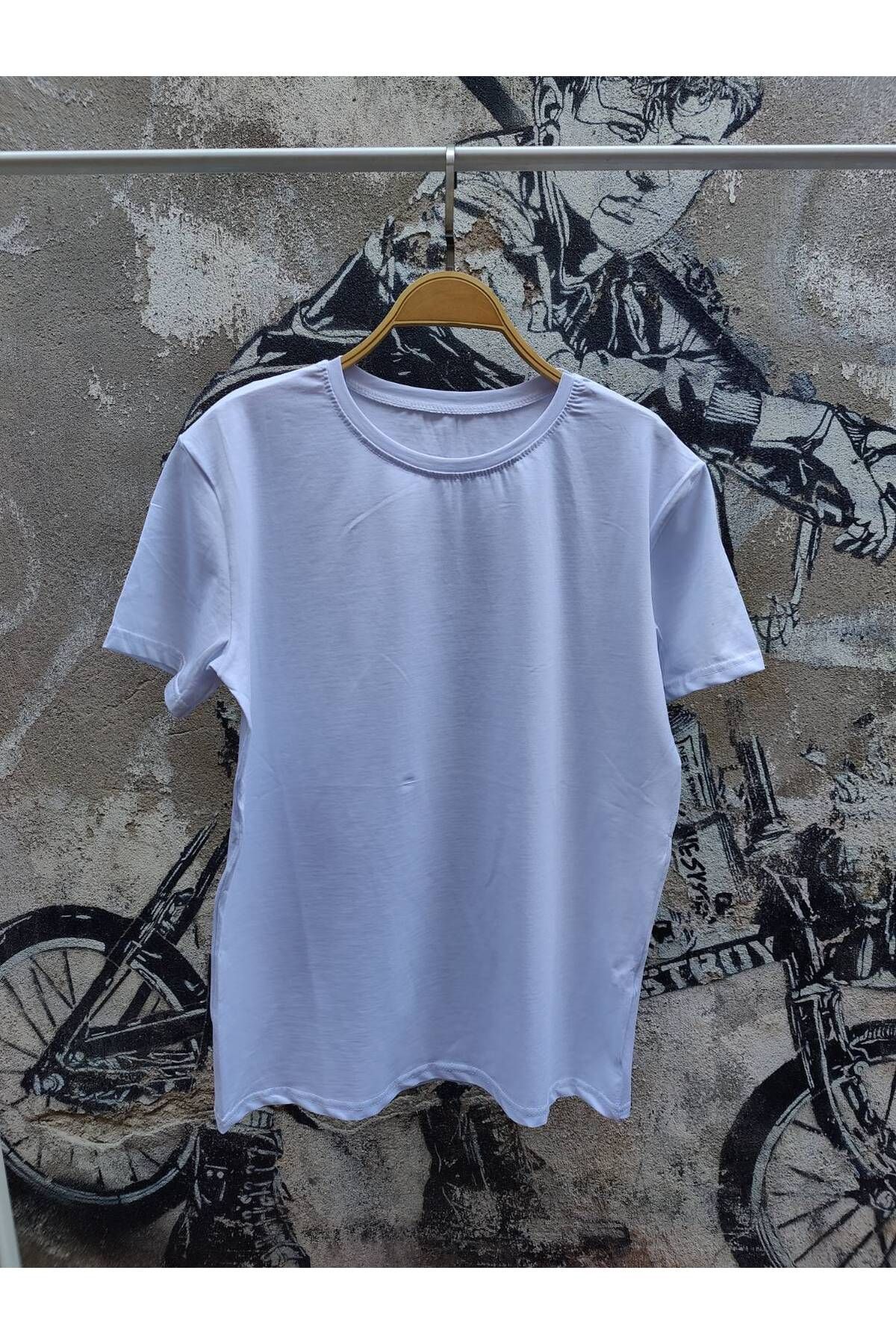 Tuğser Collection BASIC T-SHIRT