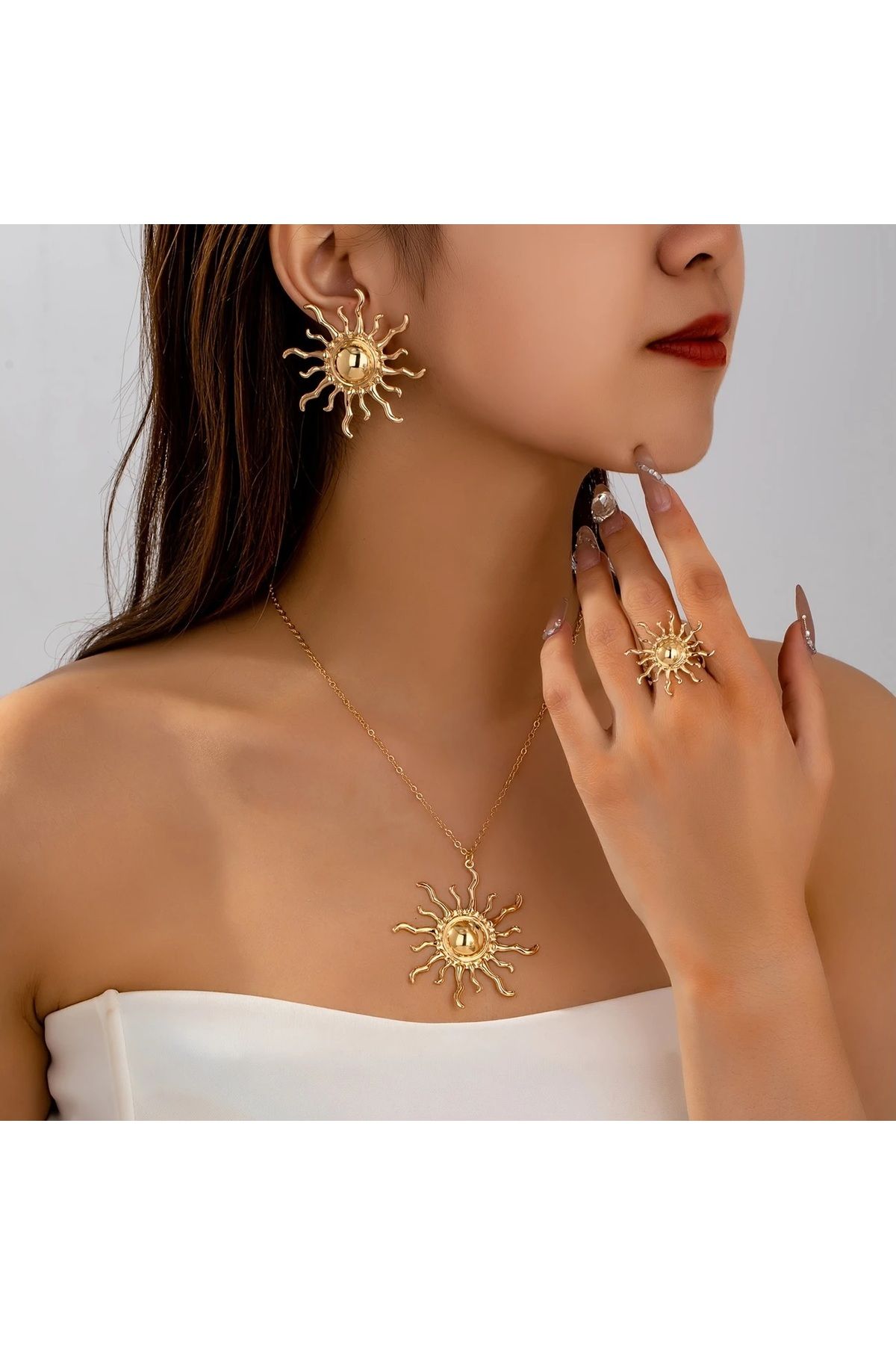 mos&more Gold 4 Parçalı Güneş Yüzük,Kolye Ve Küpe Seti