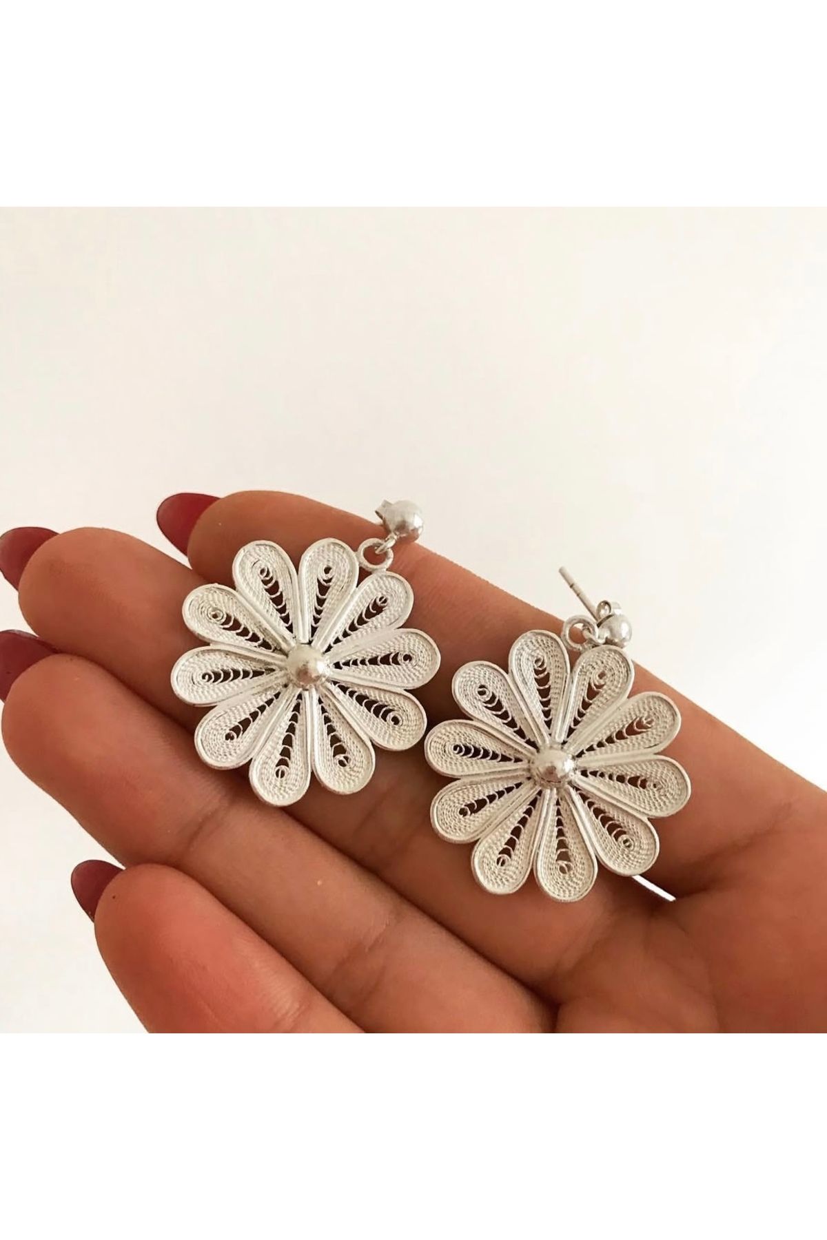 C7 Silver Telkâri Papatya Küpe