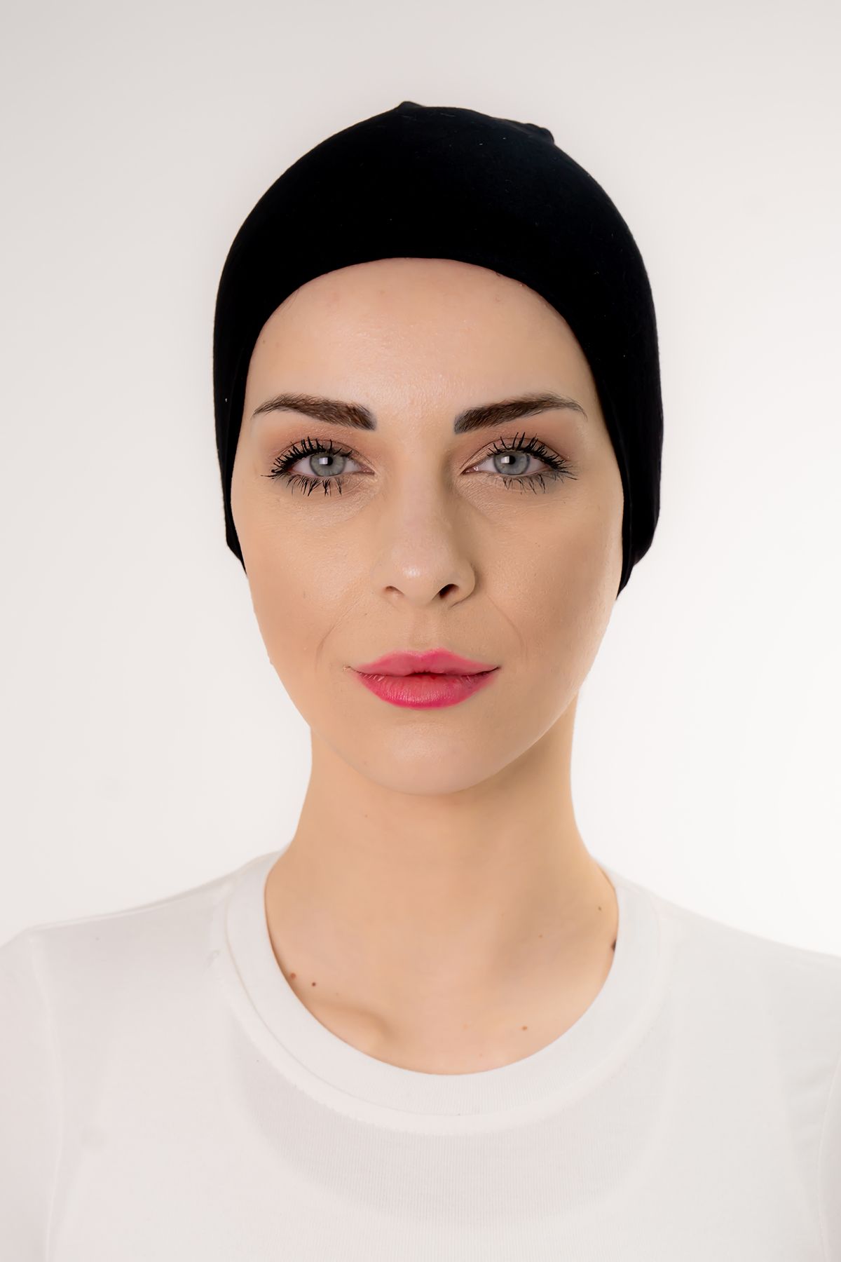 Şalcenneti.com Önü Dikişsiz Bağlamalı Siyah Renk Bone