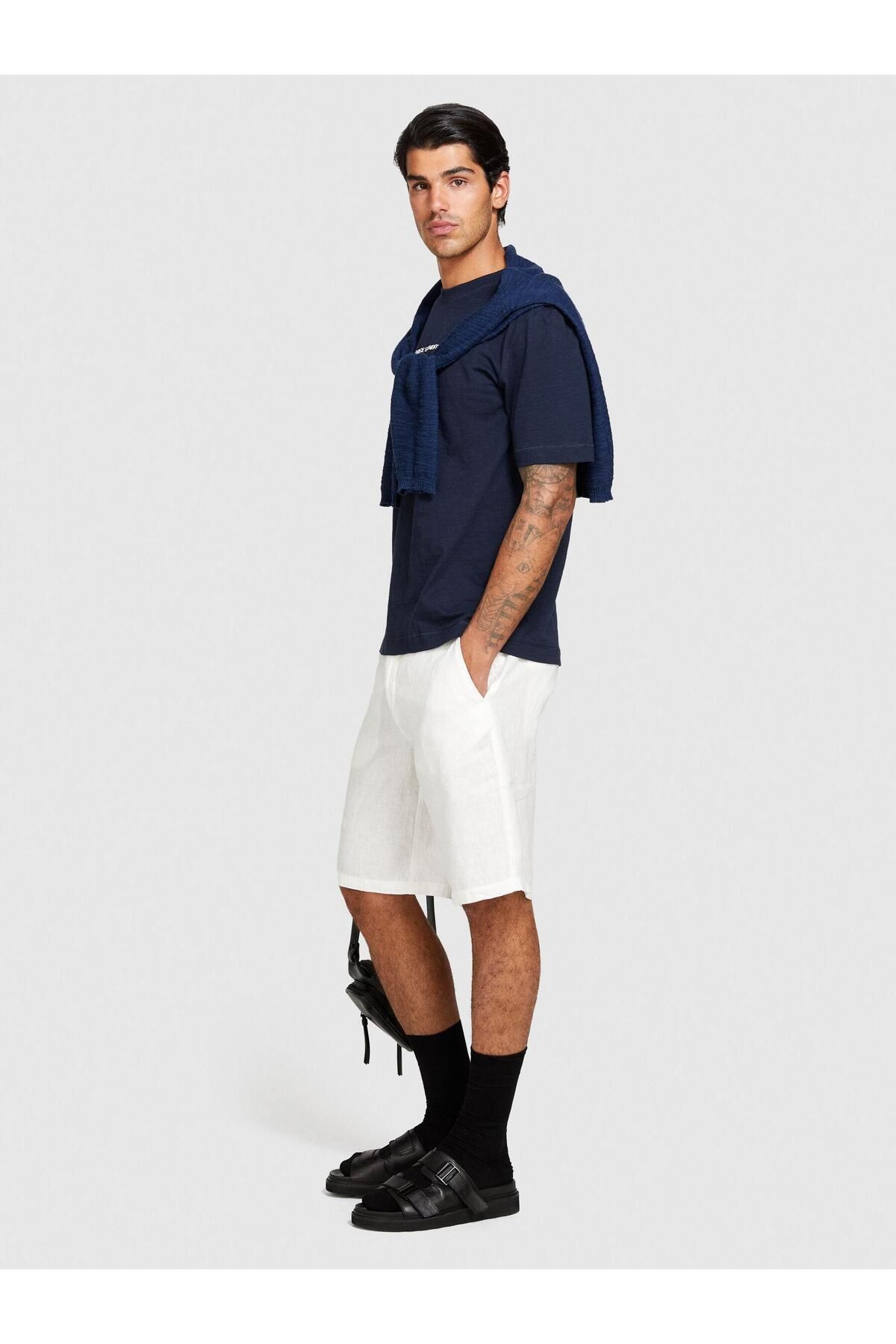 Sisley %100 Keten Slim Fit Bermuda Şort Erkek Kırık Beyaz Şort - 324P4AGHS9010