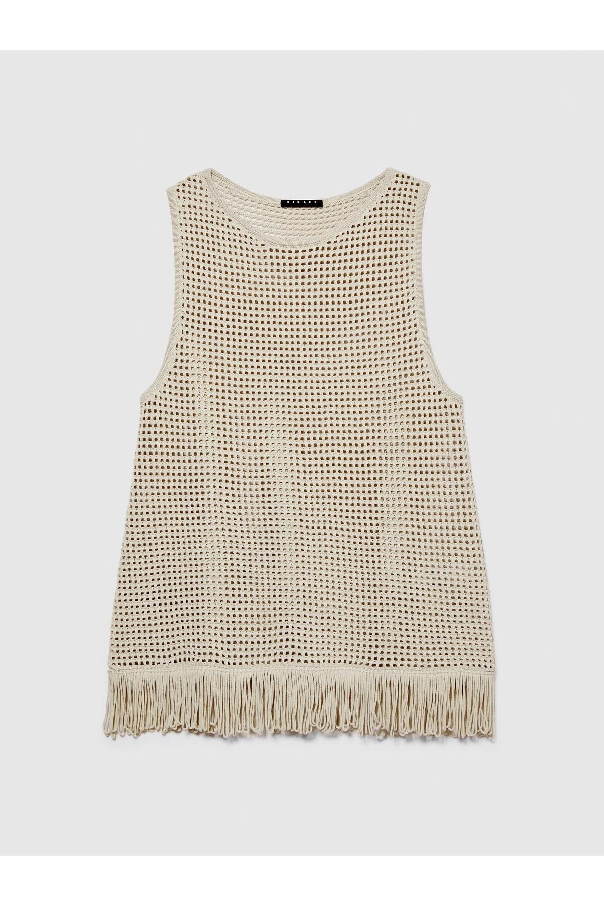 Sisley Örgü Motifli Geniş Bisiklet Yaka Sıfır Kol T-Shirt Kadın Gri T-Shirt - 324P196PMH00C