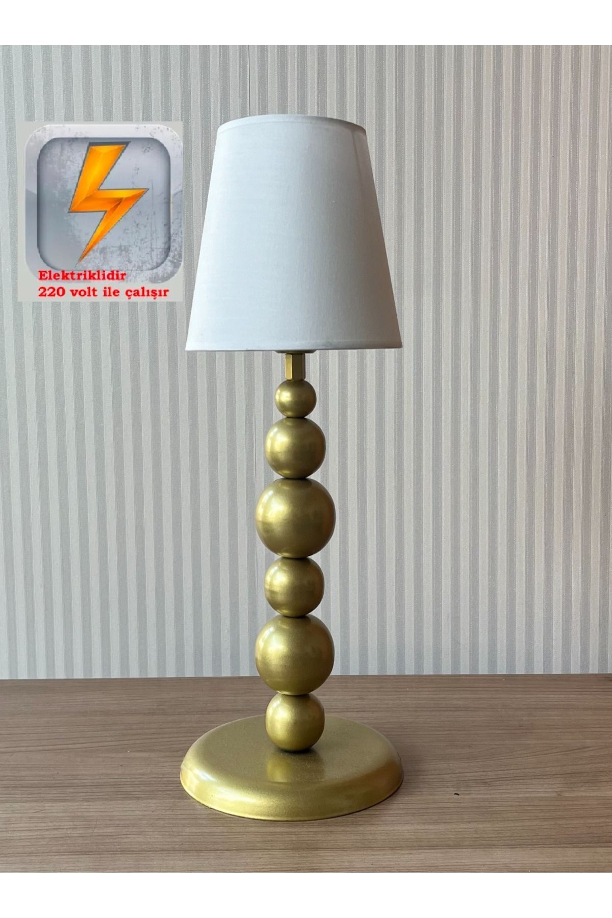 SerenityHaven Elektrikli Pırıl Gold Kasa Krem Şapka Modern Dekoratif Metal Abajur (PİLLİ DEĞİLDİR)