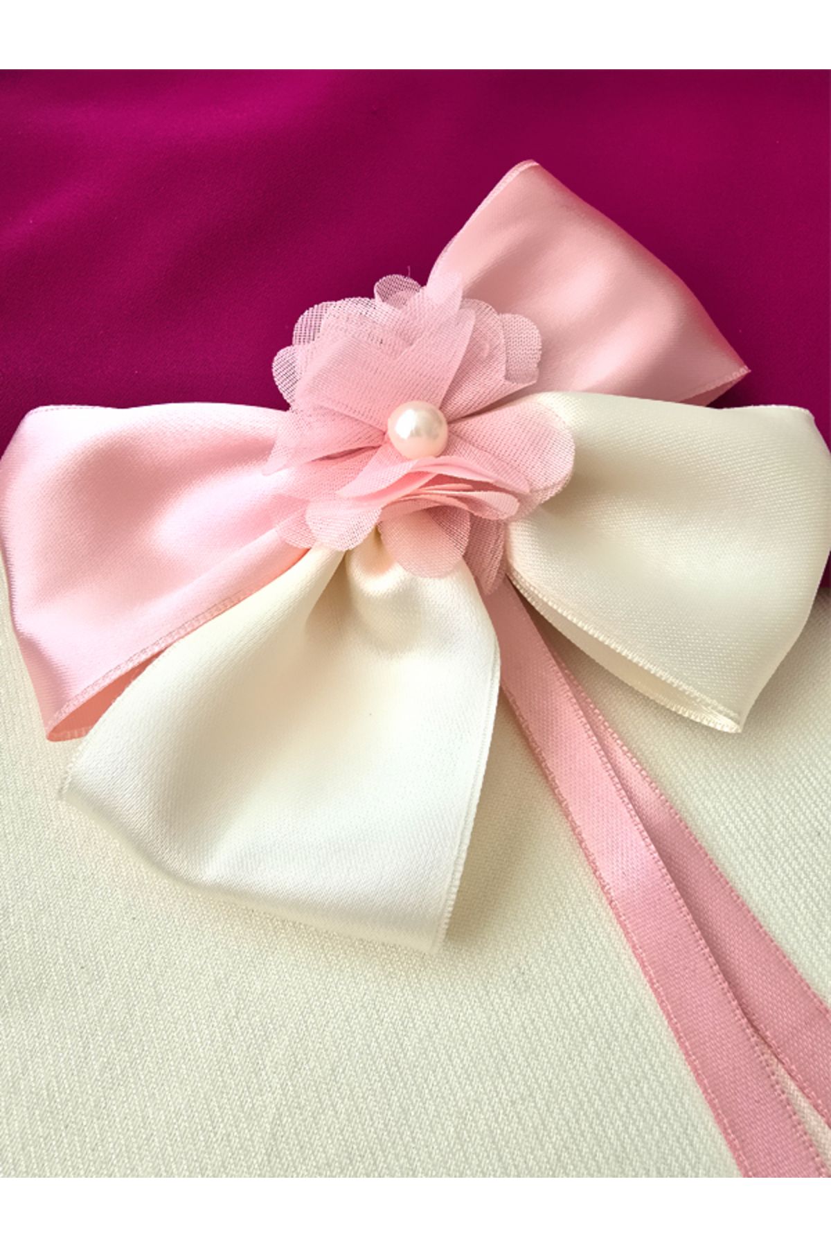 Riccoco Accessory Pudra Krem Çiçek Detay Fiyonk Toka İnci Detay Büyük Otomatik Toka