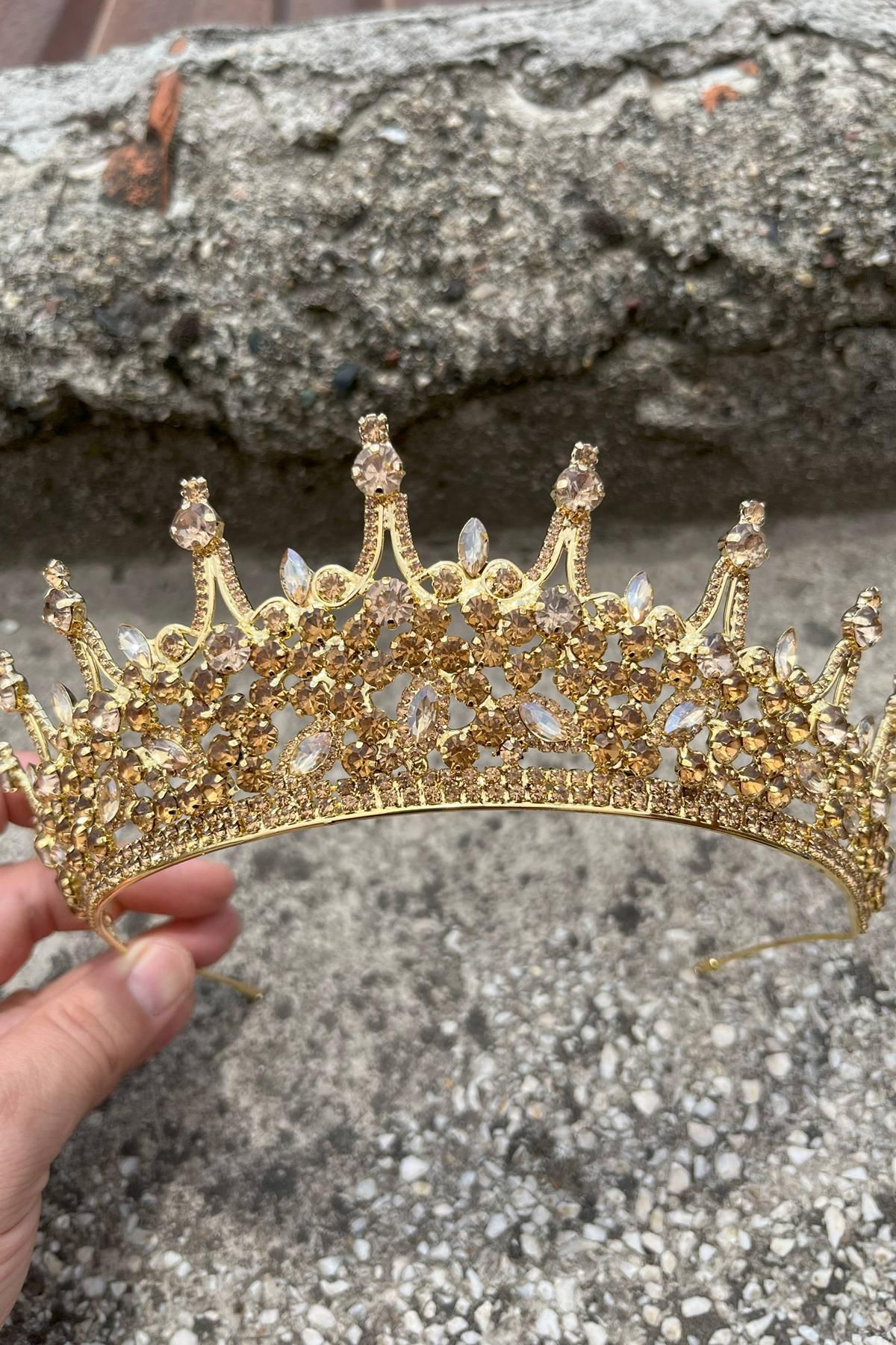Hobigram Catalina Gold Gelin Kına Tacı Özel Gün Aksesuar Kadın Taç Saç Aksesuarı