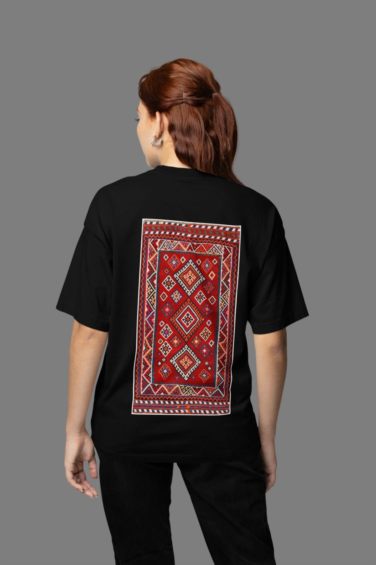 MAGORS TREND DIZAYN SIRT BASKILI BİSİKLET YAKA PAMUKLU OVERSIZE KALIP KISA KOLLU UNISEX TSHIRT