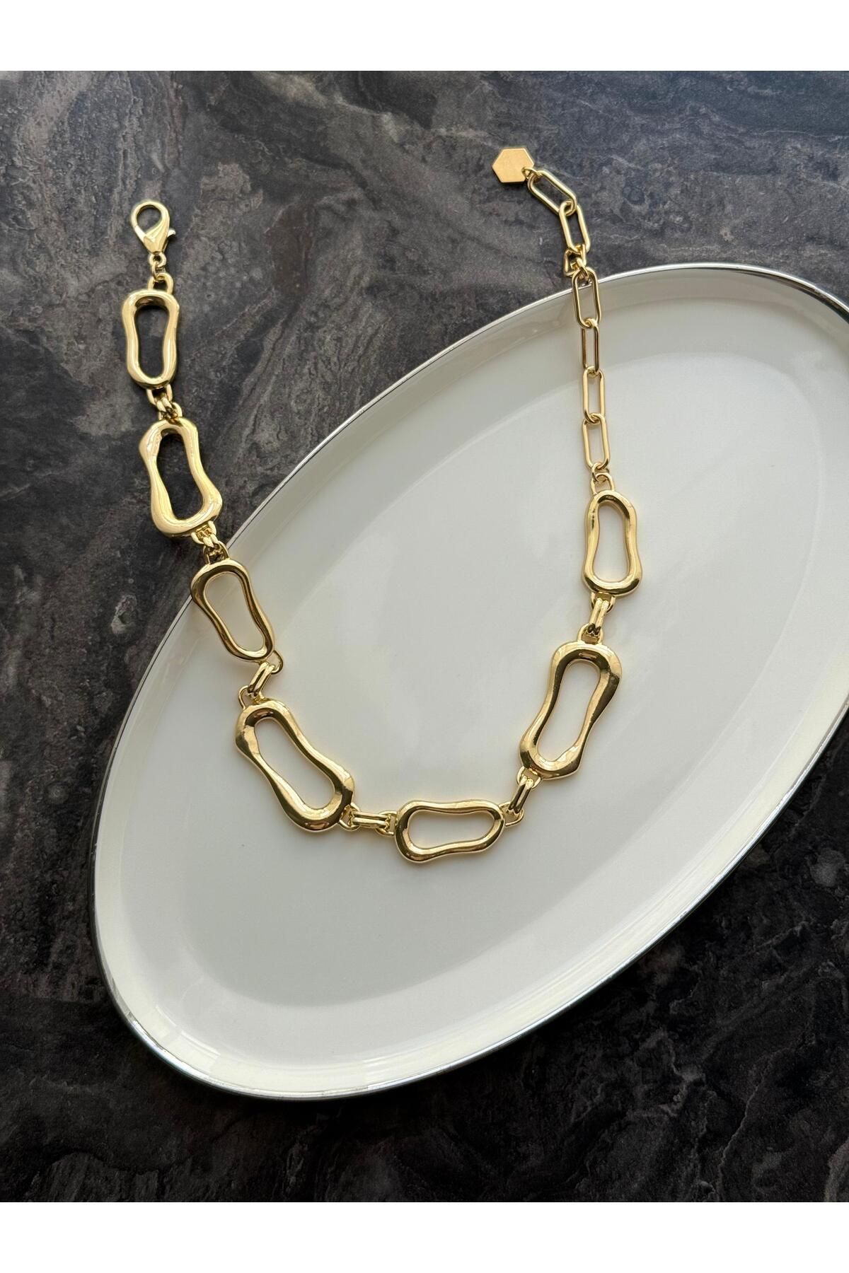 Nera Accessories Kolye