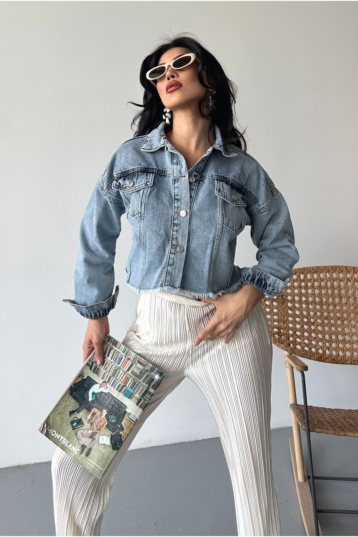 DESTEMODA Kadın Çift Kapaklı Lazer Kesim Crop Kot Ceket Buz Mavi 4501