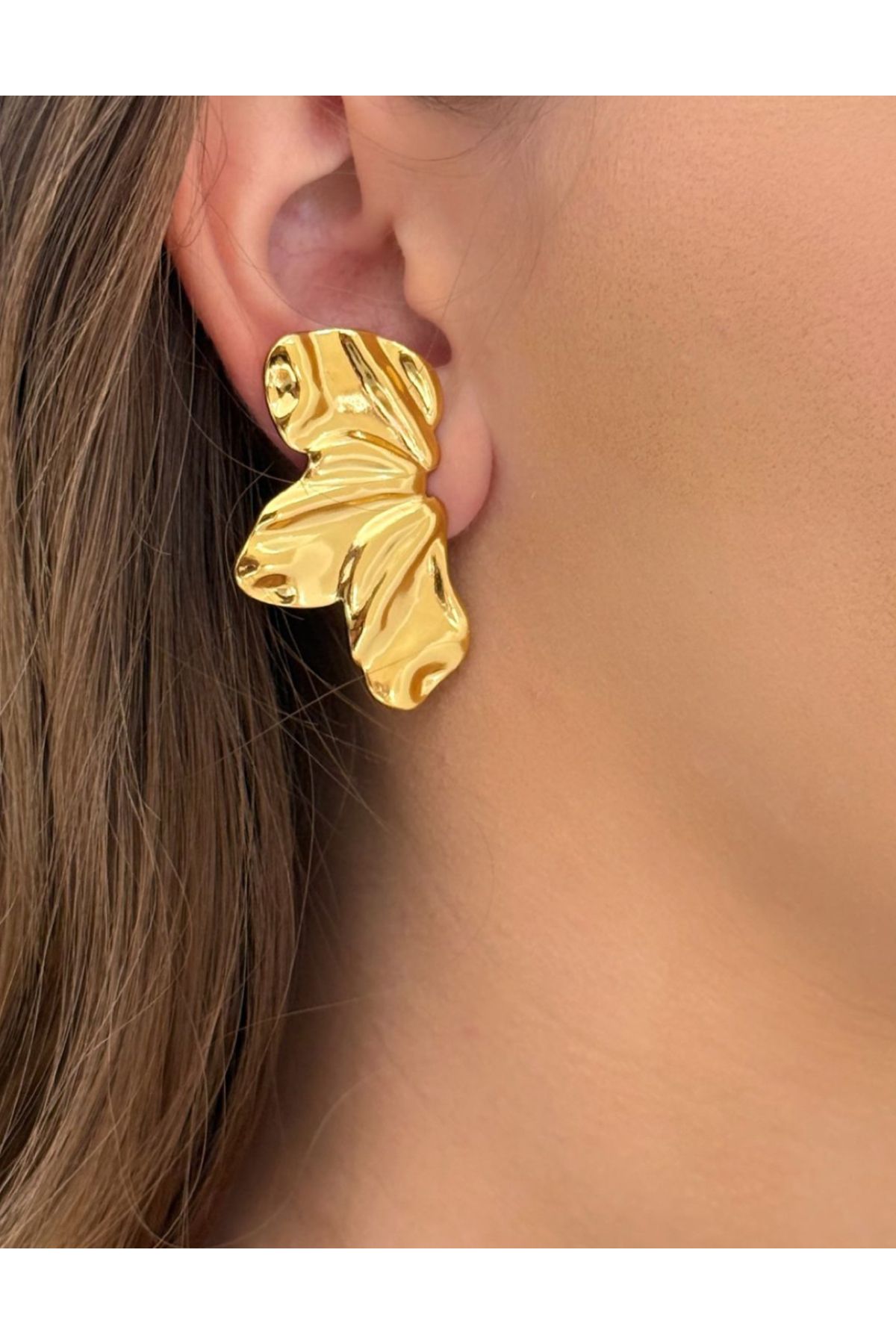 HND collection Çelik Gold Renk Organik Form Küpe Modern ve Zamansız Tasarım