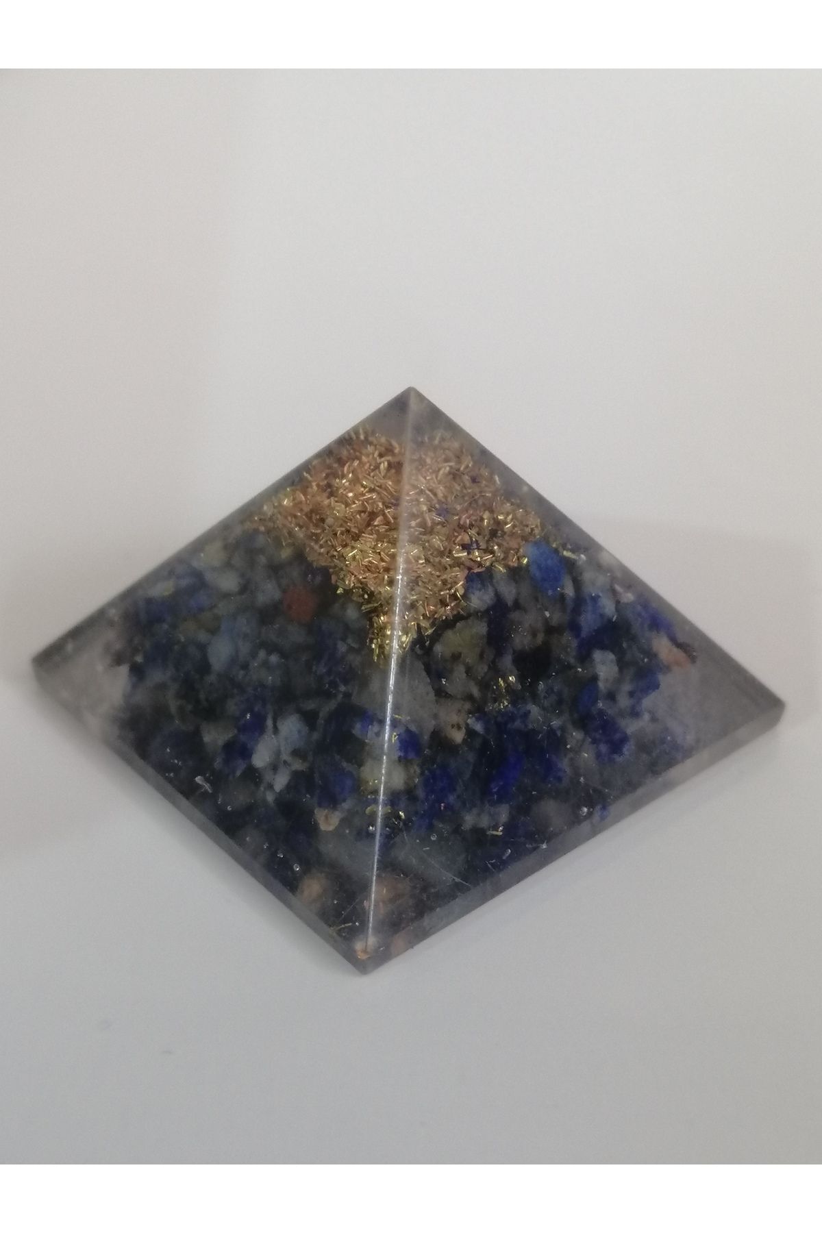 SerenityHaven Lapis Lazuli Taşı Orgonit Piramit( 3 Cm X3 Cm )