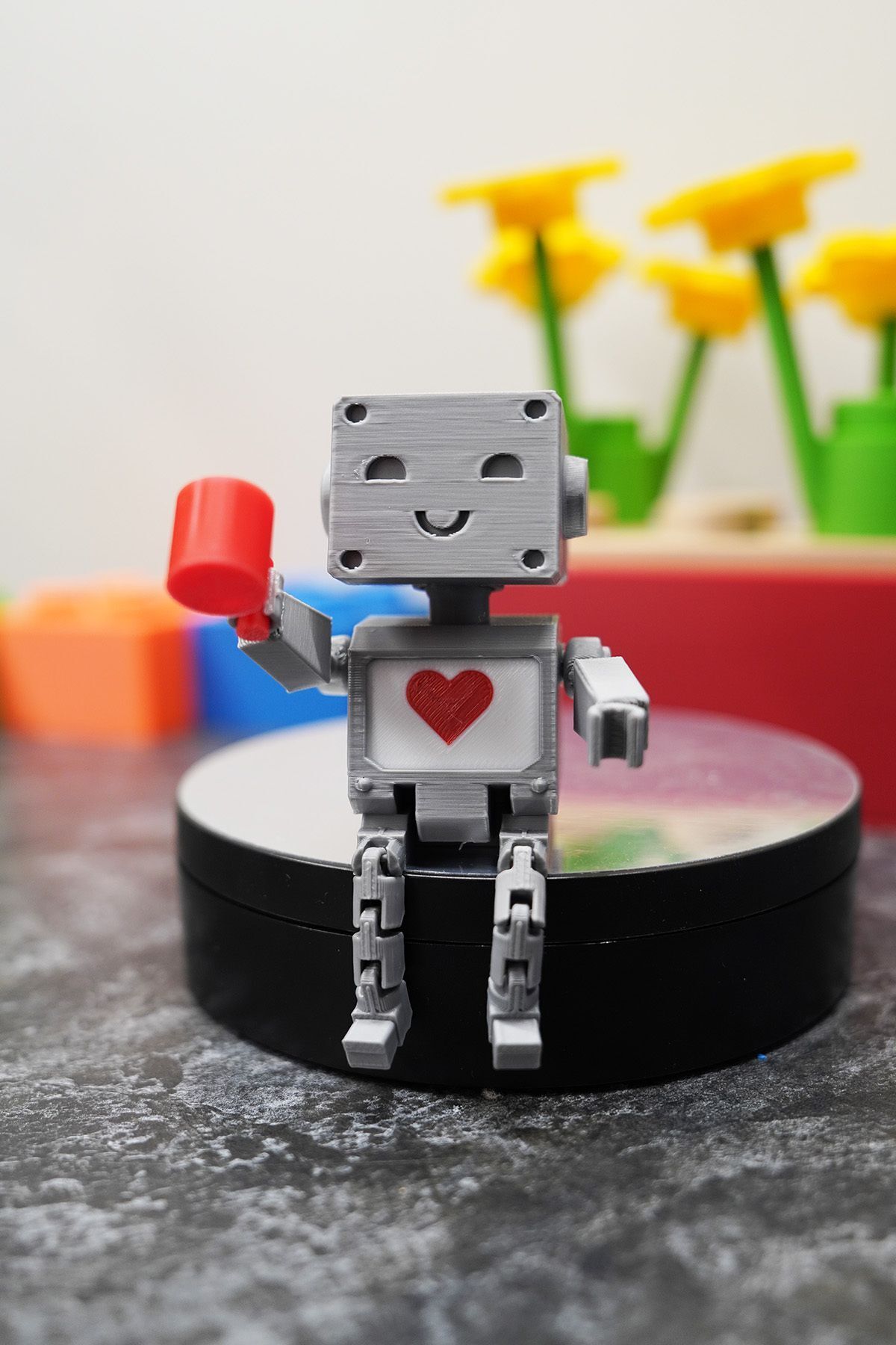 SerenityHaven Robot Biblo Kalp ve Bardak 10 cm