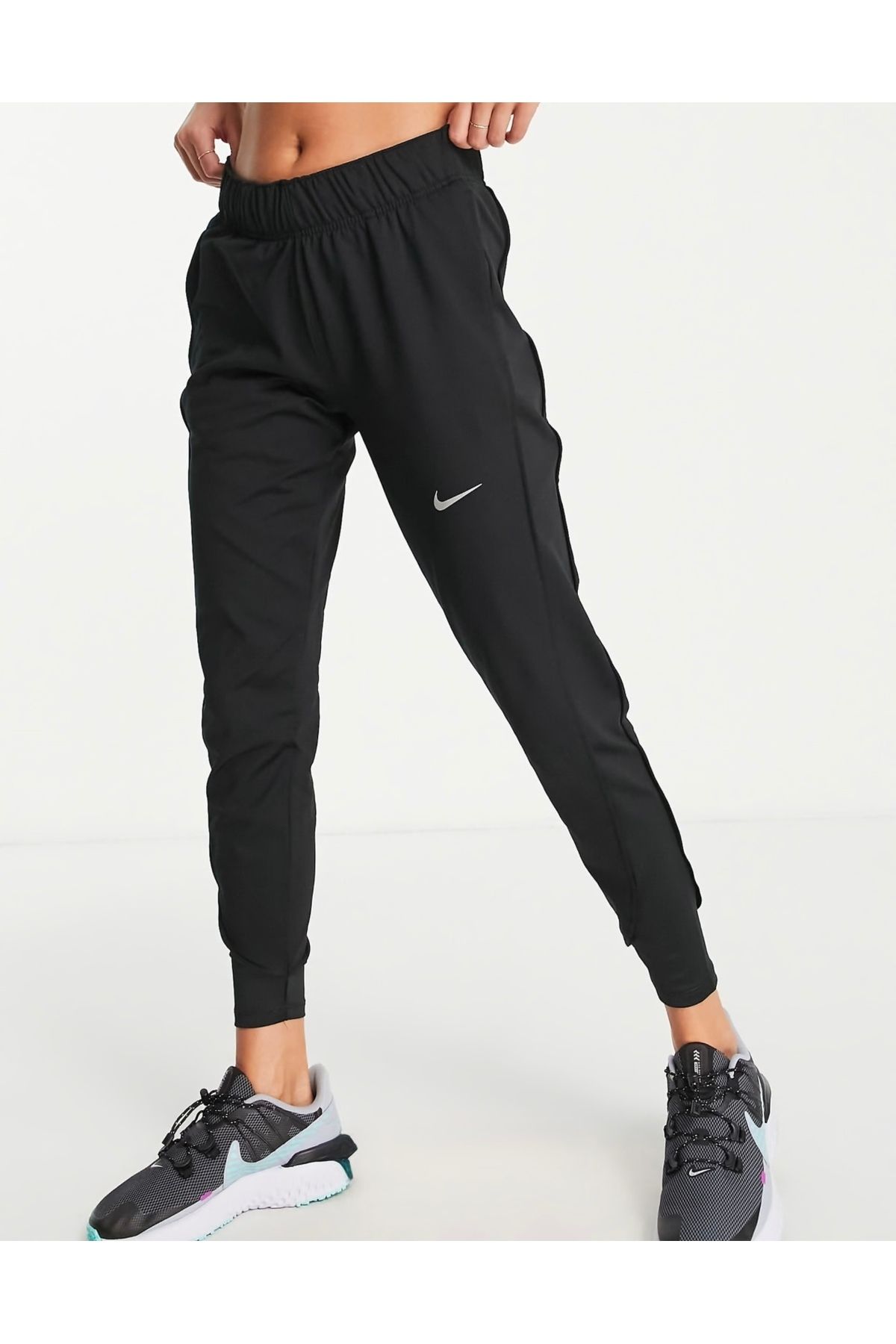 Nike Therma-Fit Essential Running Siyah Kadın Eşofman Altı